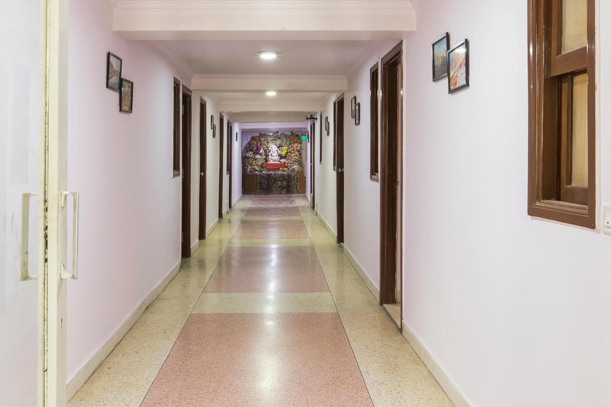 Hotel O Hotel Landmark Inn Hotel Delhi (National Capital Territory of India)