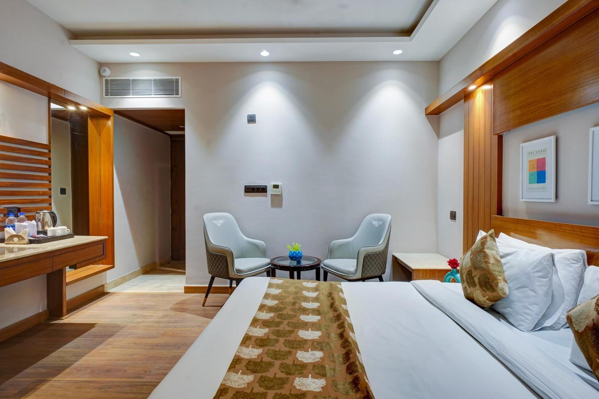 Hotel The Pearl - Free Airport Pickup - Traveler's Choice Award Winner For 2025 Nova Deli