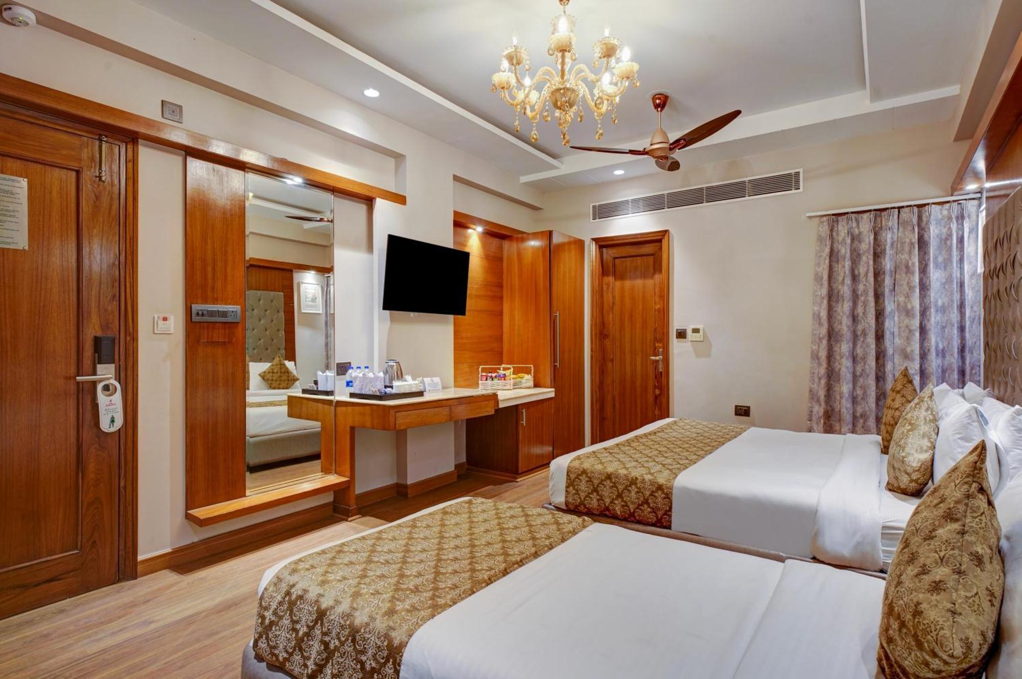 The Pearl - Free Airport Pickup - Traveler's Choice Award Winner For 2025 Hotel Nova Deli