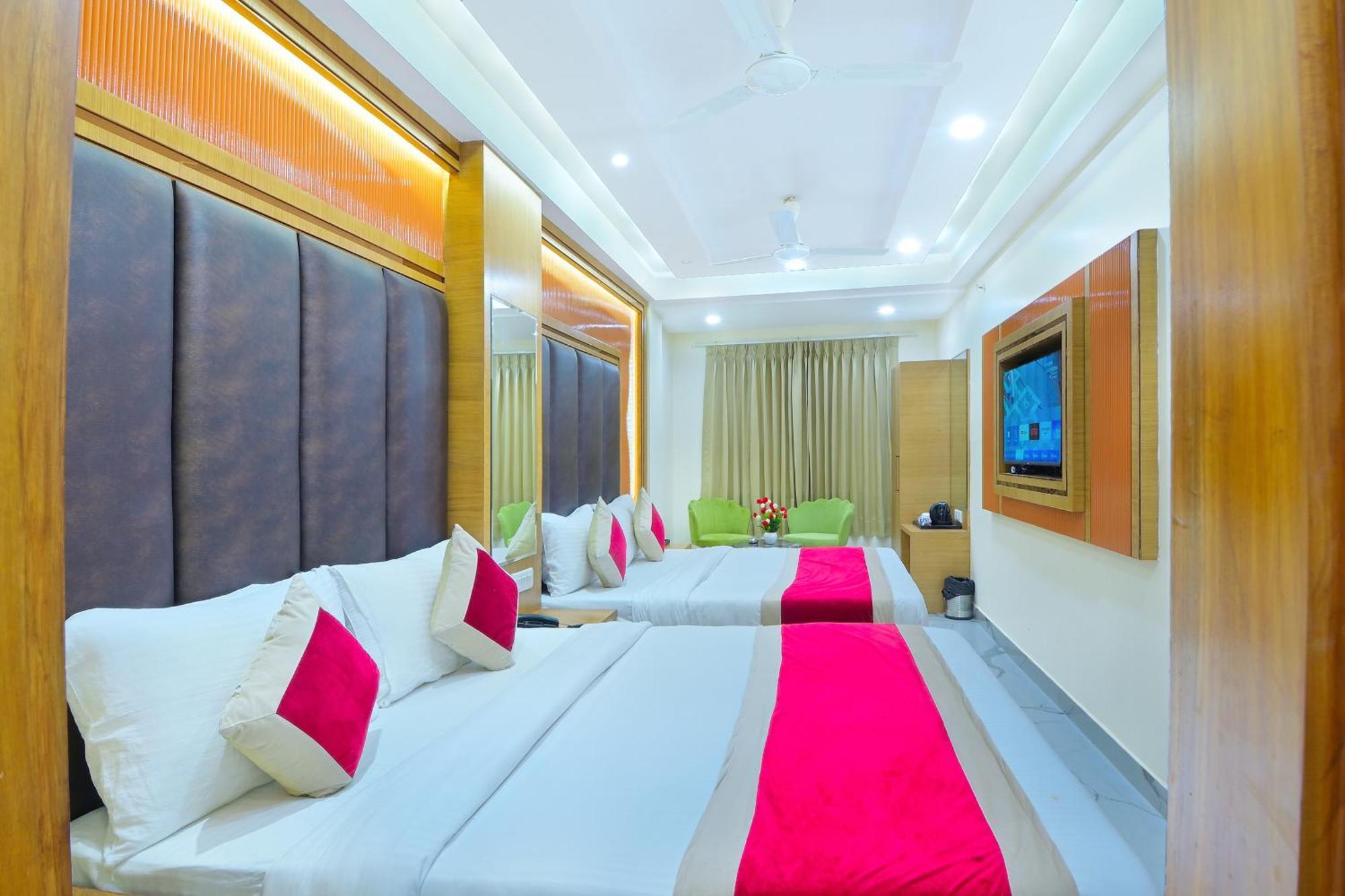 Northern Palace - 1 Min From Connaught Place & Railway Station Hotel 4*