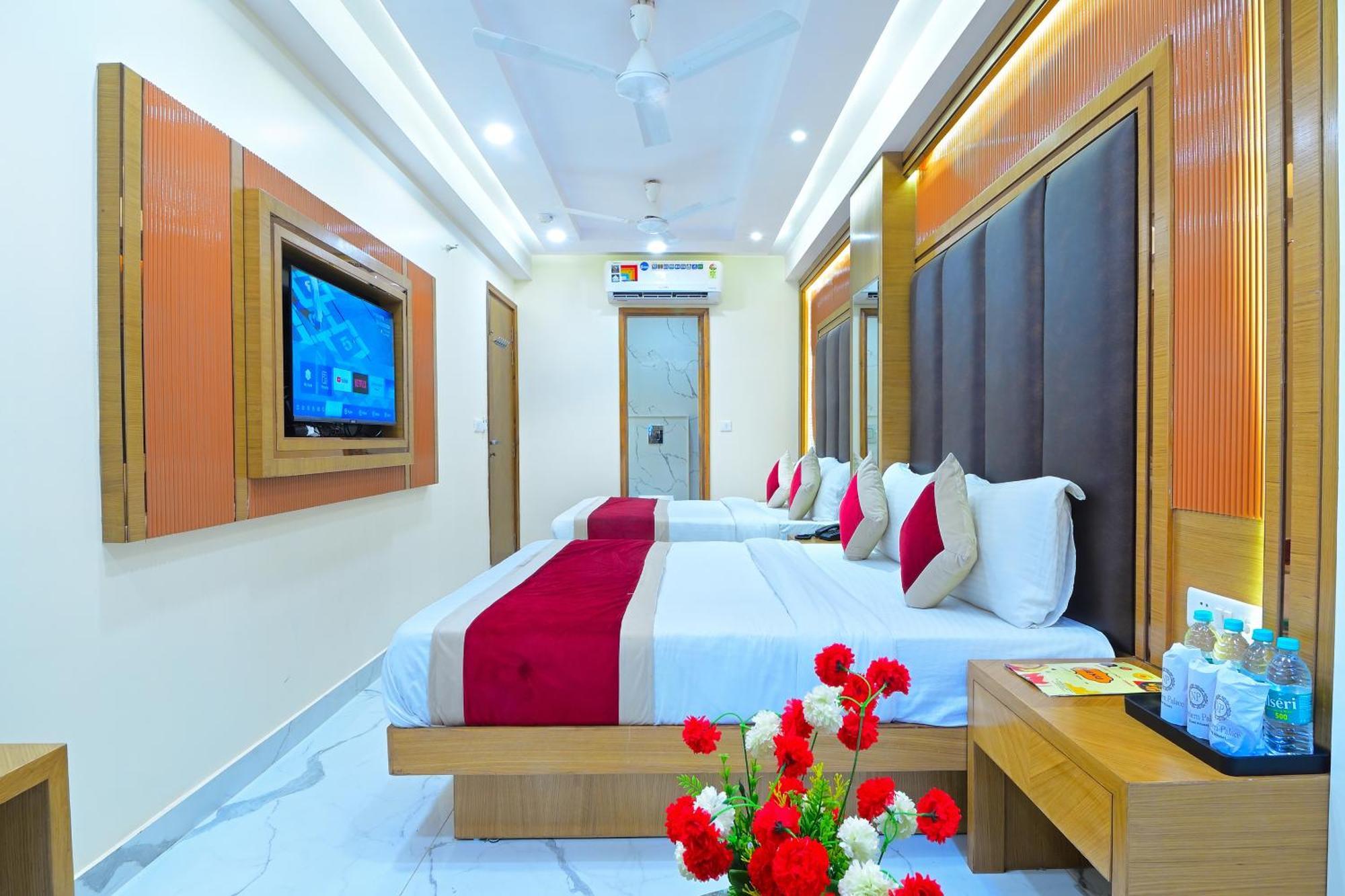 Hotel Northern Palace - 1 Min From Connaught Place & Railway Station New Delhi