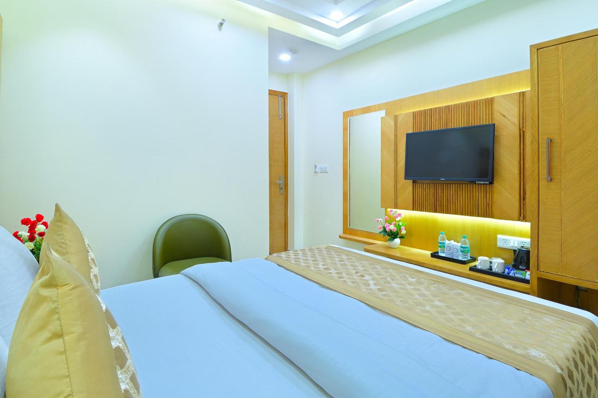 Northern Palace - 1 Min From Connaught Place & Railway Station New Delhi