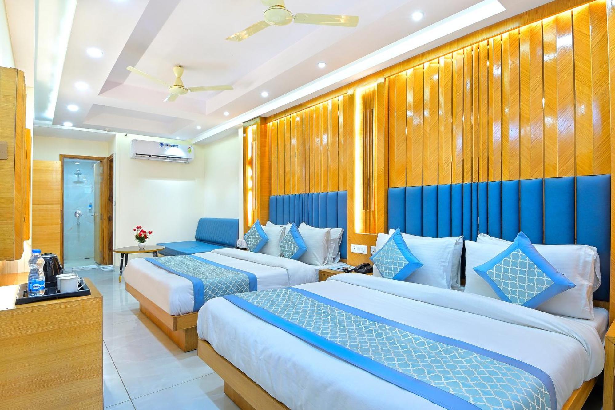 Northern Palace - 1 Min From Connaught Place & Railway Station Hotel New Delhi