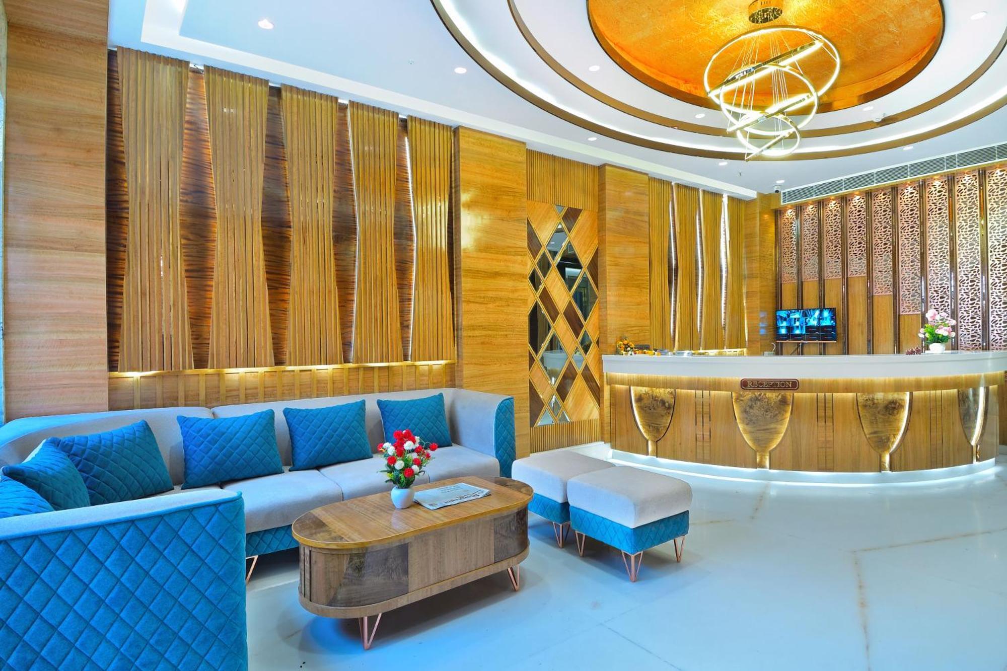 Northern Palace - 1 Min From Connaught Place & Railway Station Hotel
