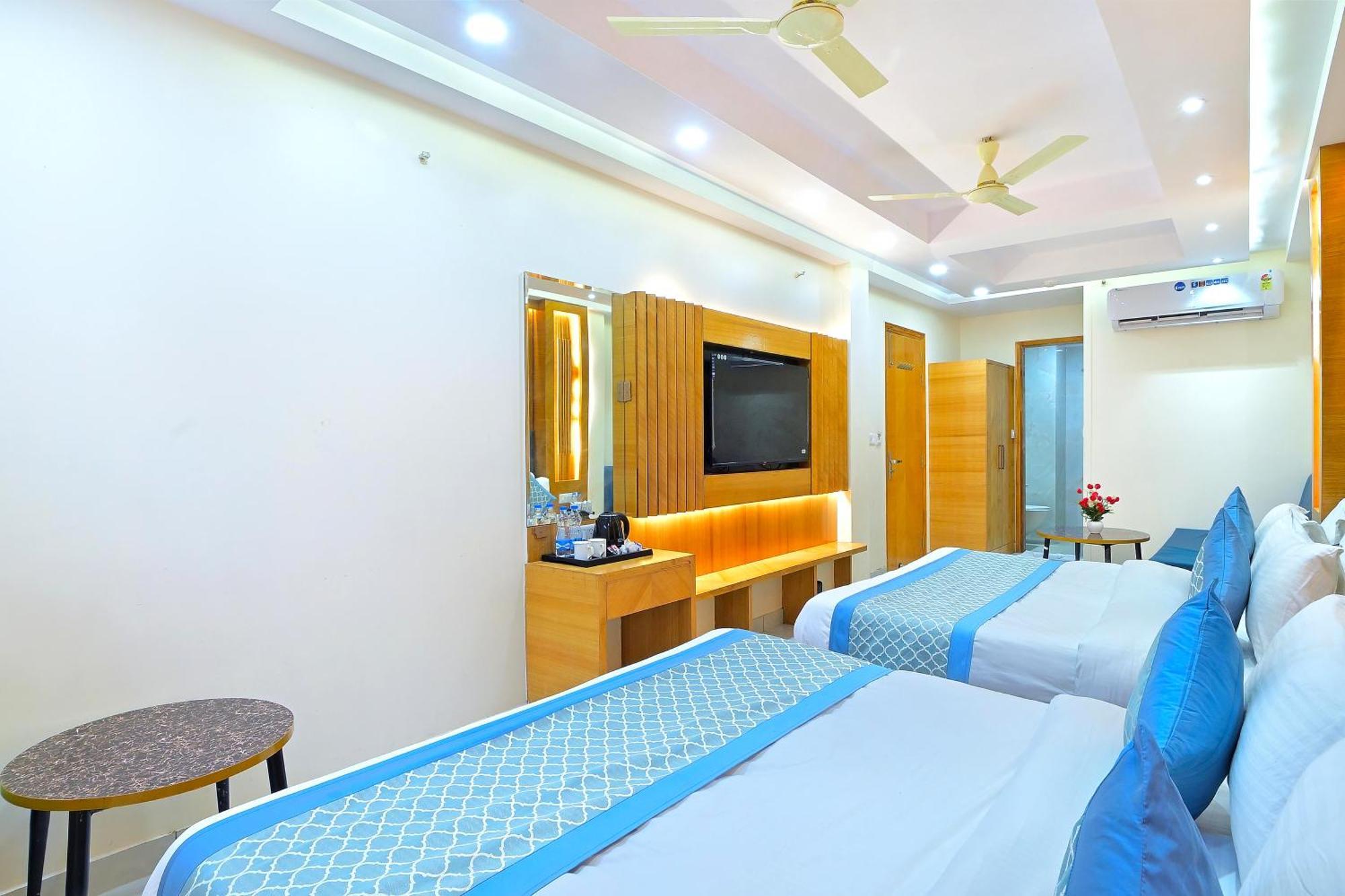 Northern Palace - 1 Min From Connaught Place & Railway Station