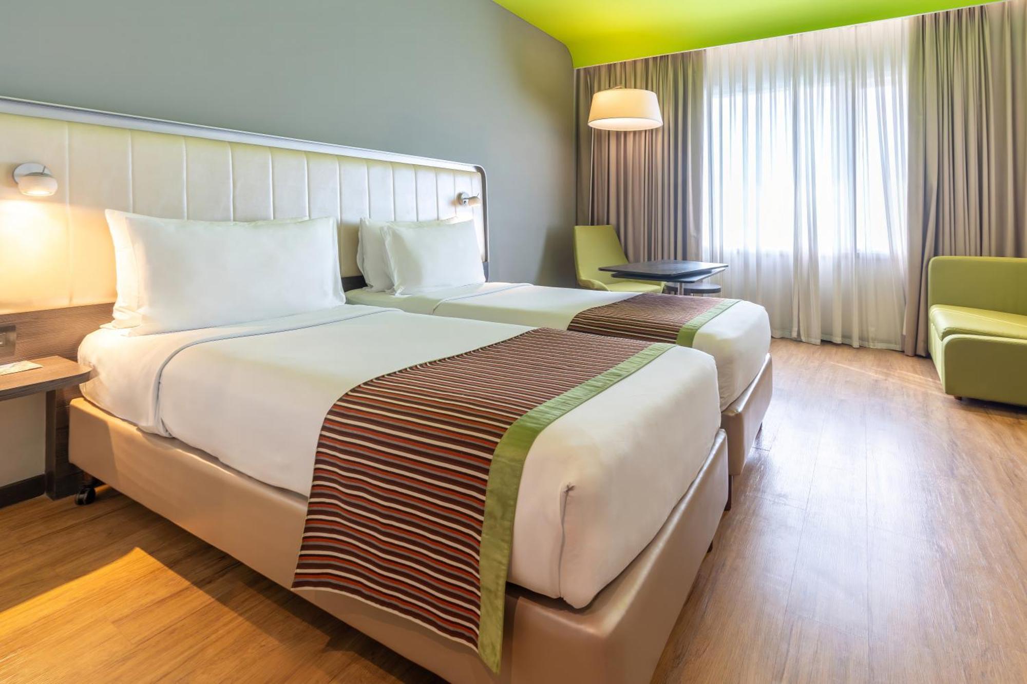 Park By Radisson,south Delhi Hotel 5*