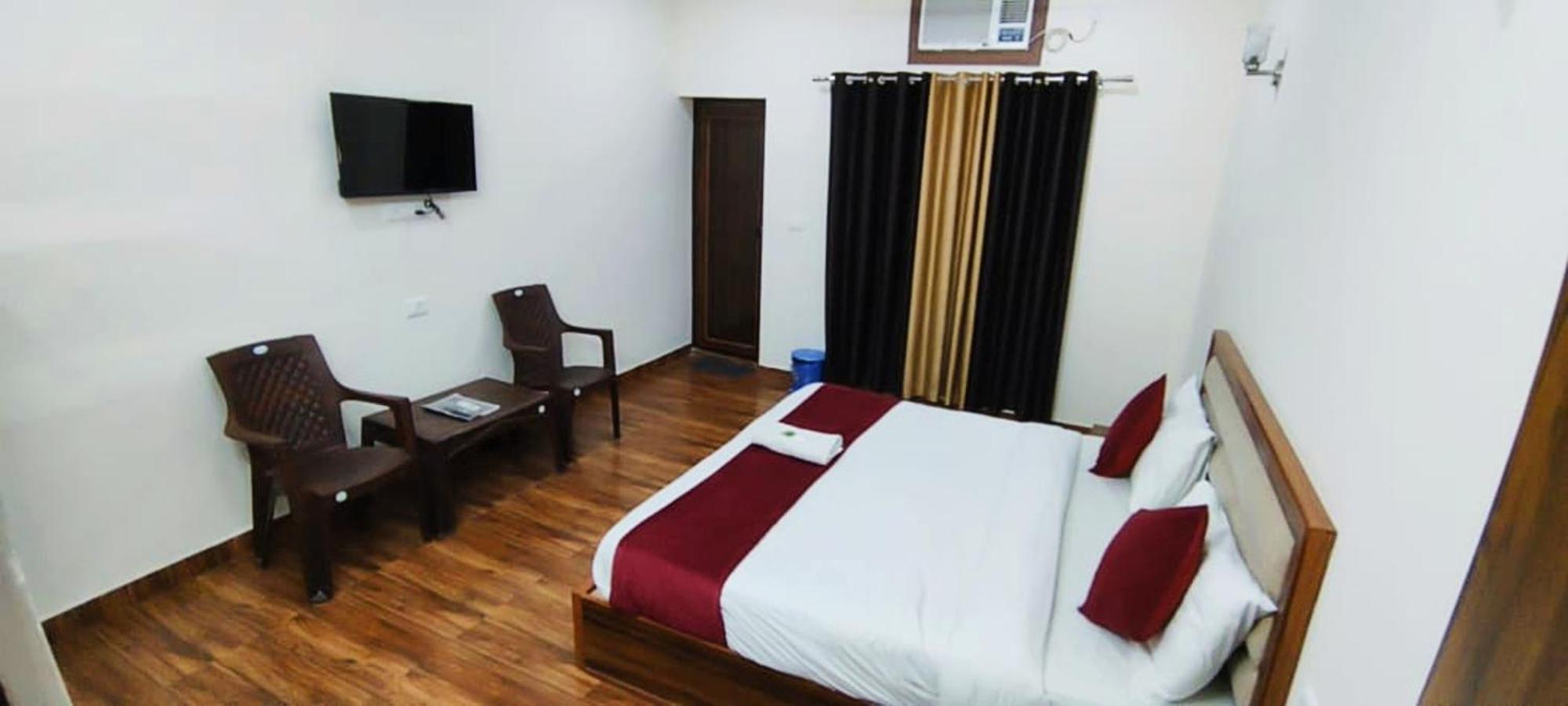 Luxury In Safdarjung Enclave Near Aiims & Safdarjung Hospital Hotel New Delhi
