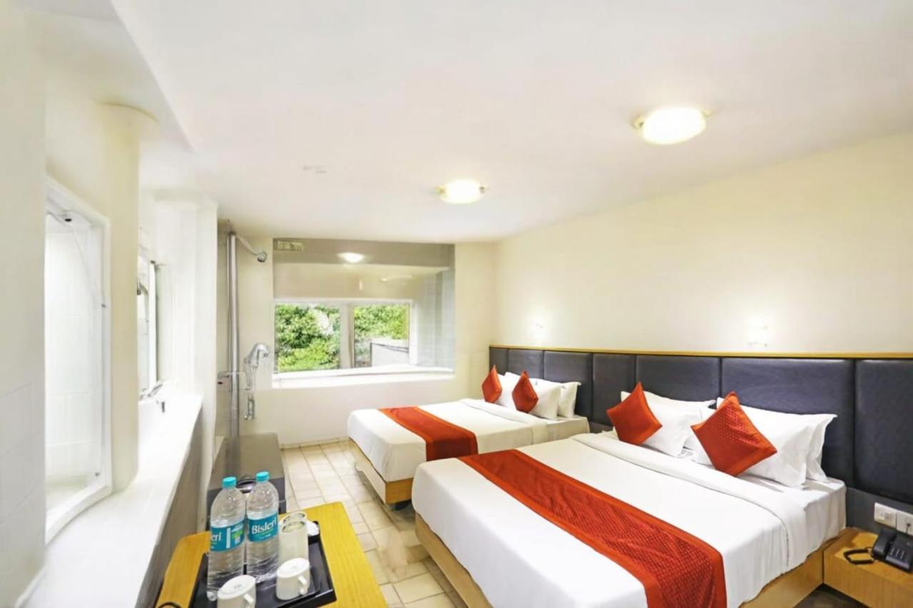 Hotel Almora Sky Near By Delhi International Airport With - Free Airport Pickup And Drop New Delhi