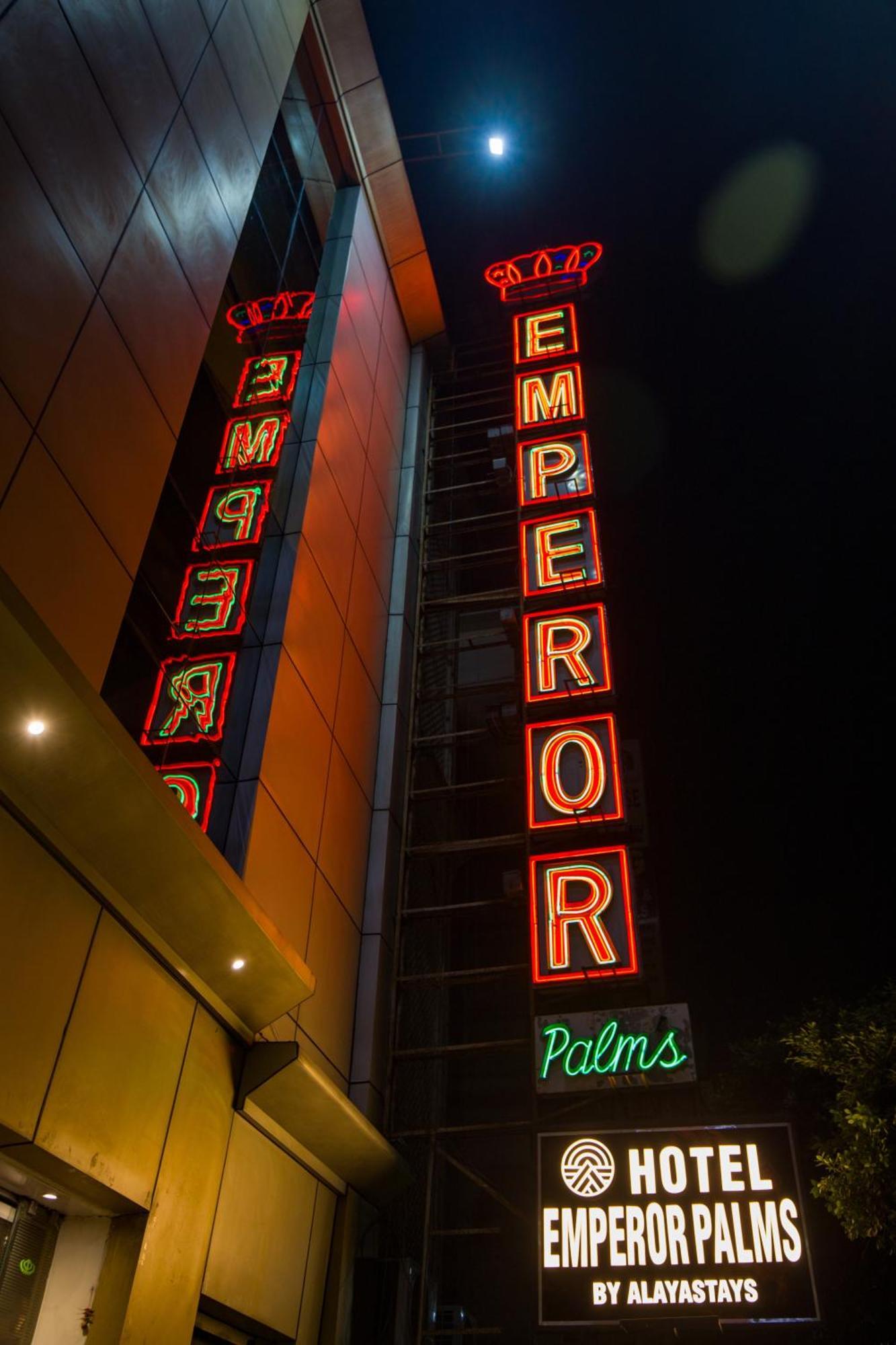 Hotel Alaya Emperor Palms