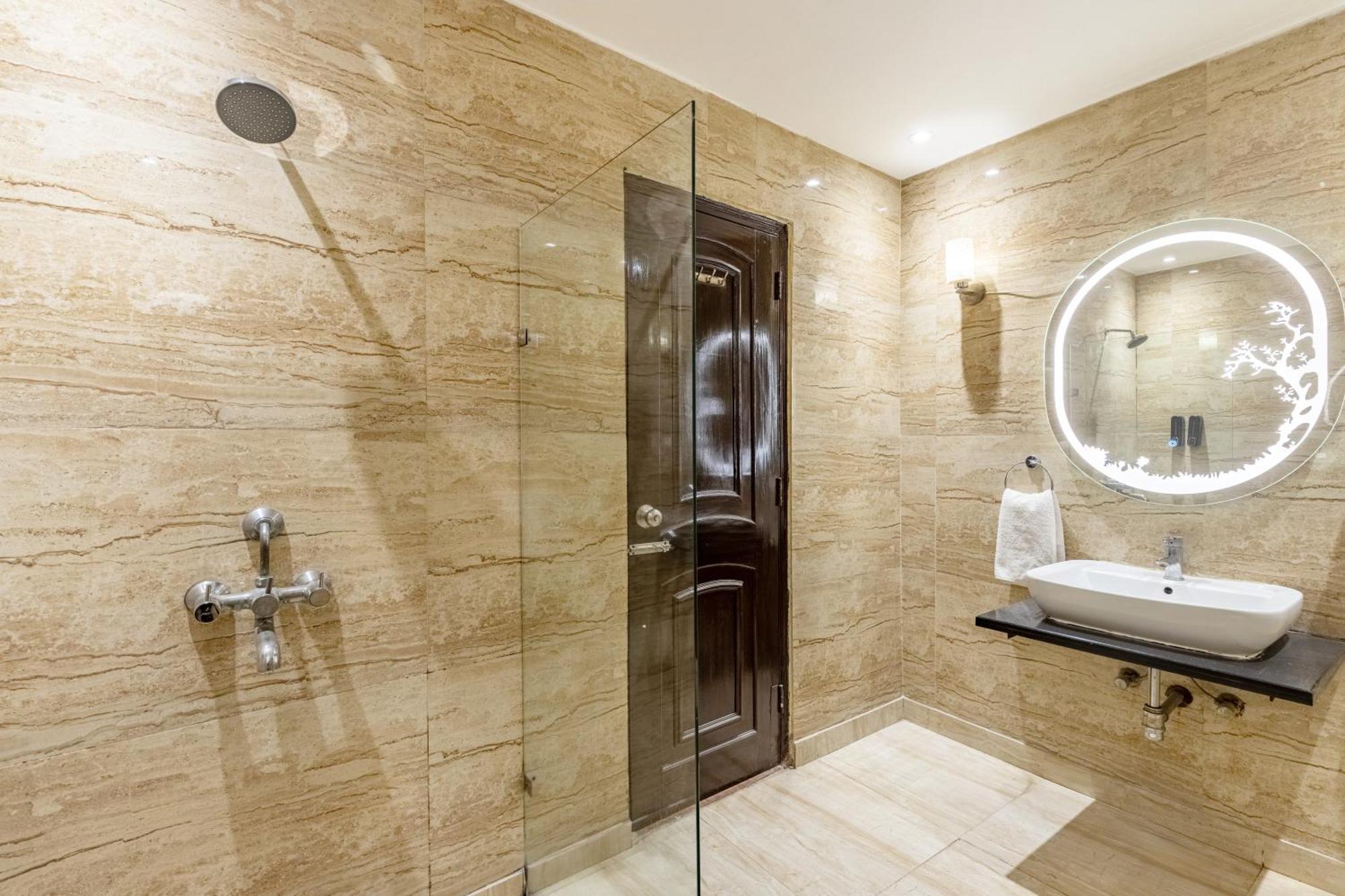 Alaya Emperor Palms 4* Delhi (National Capital Territory of India)
