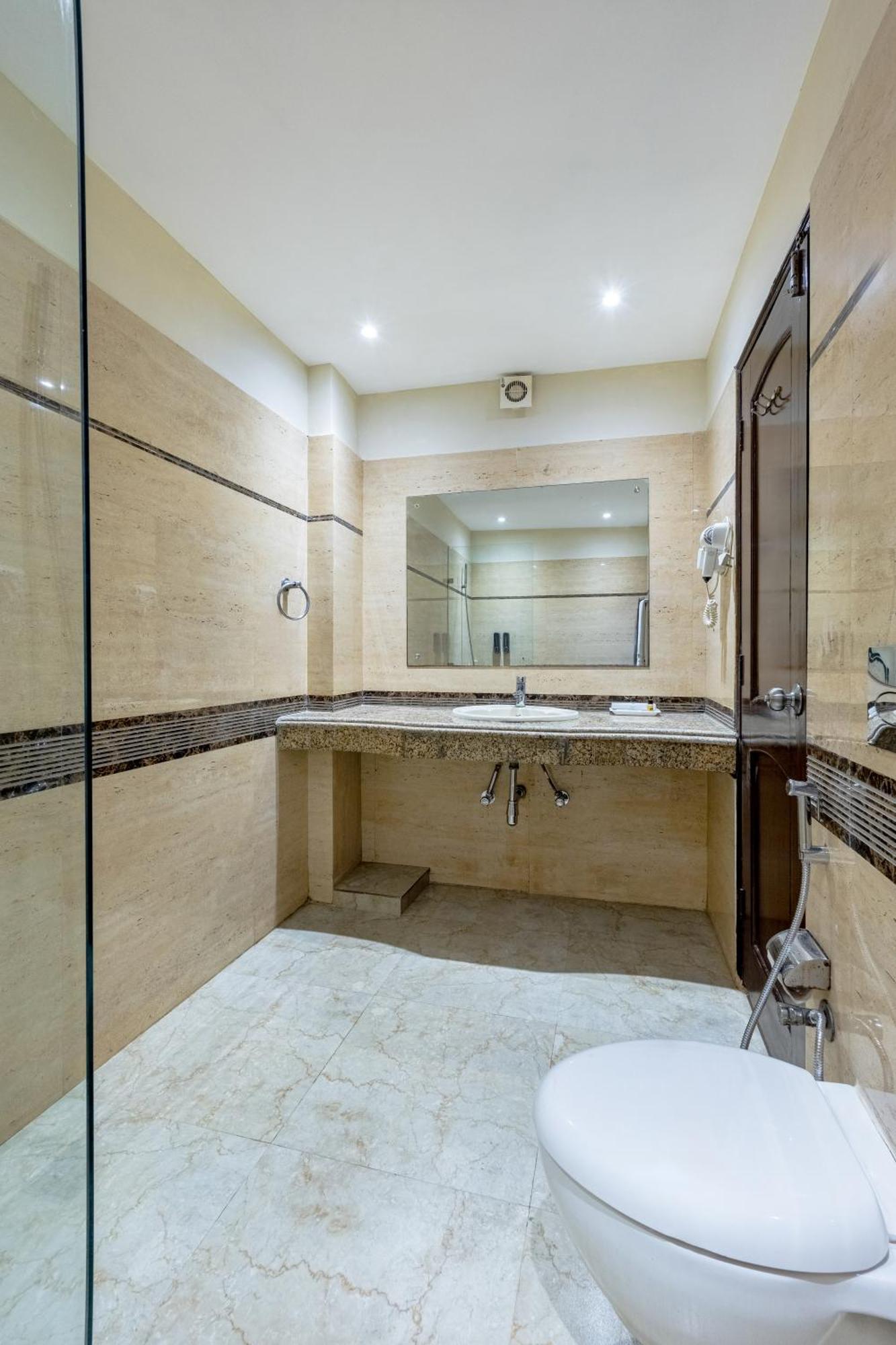 Alaya Emperor Palms 4* Delhi (National Capital Territory of India)