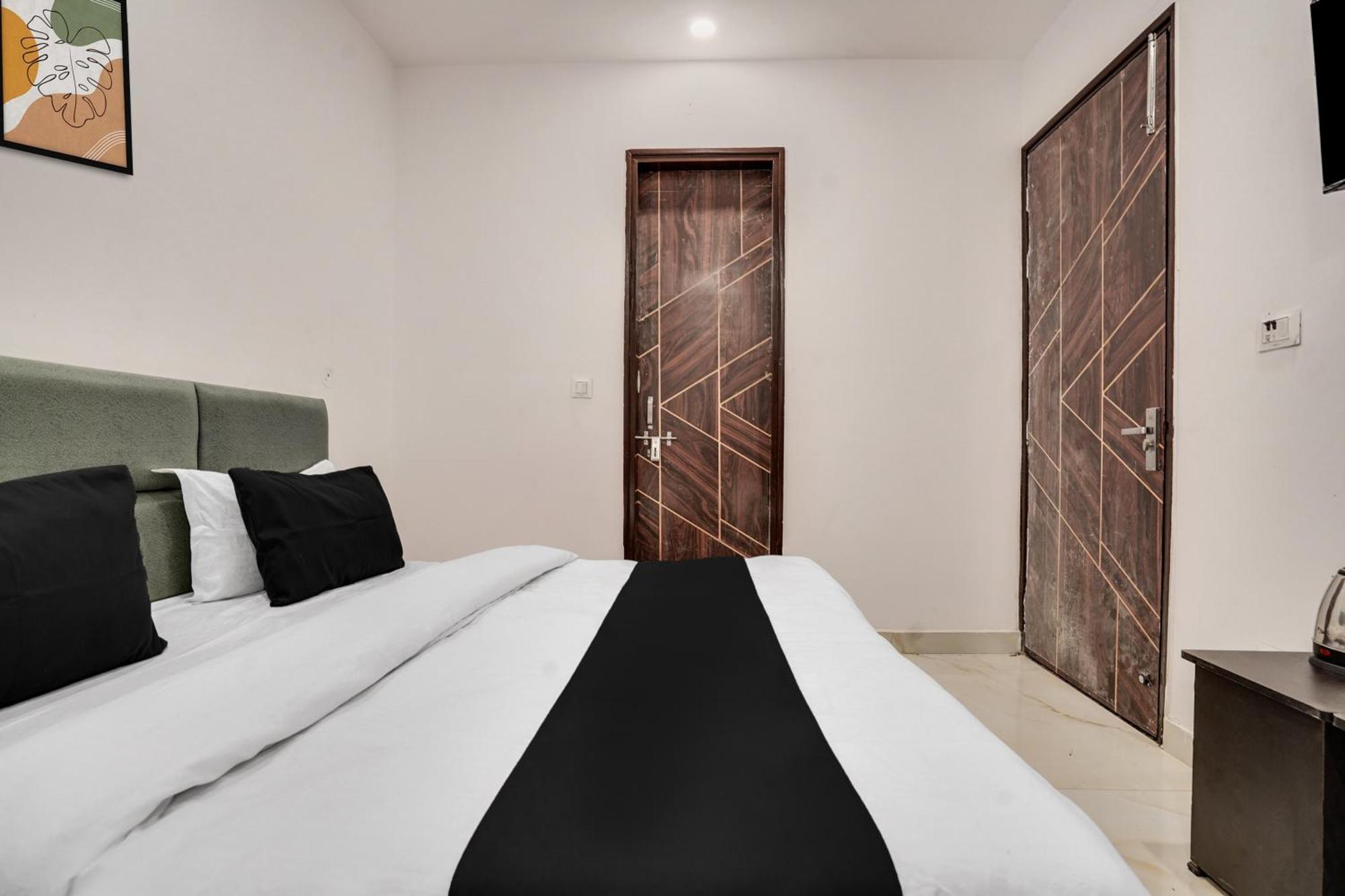 O Star Hotel