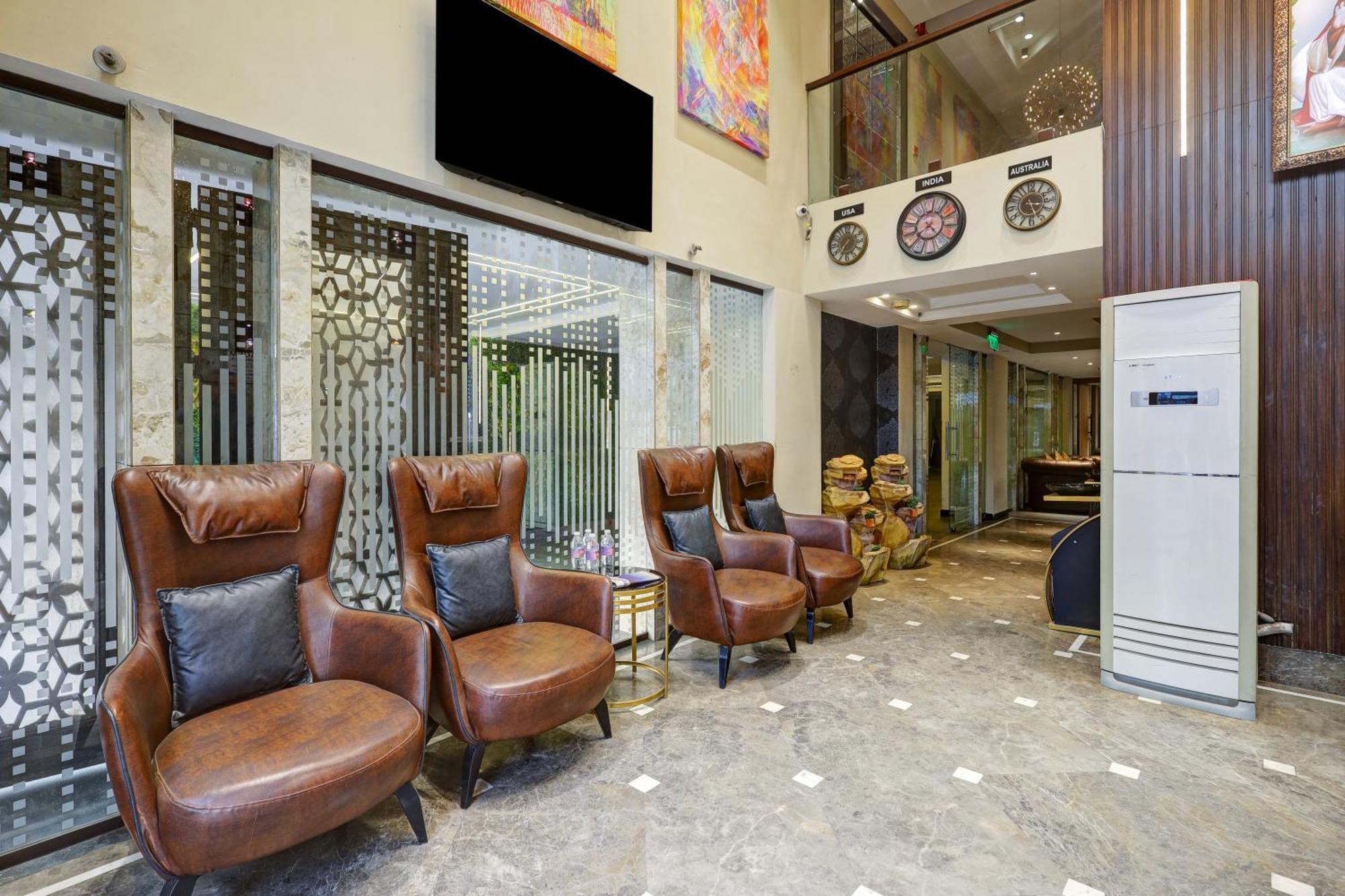 Oak Plaza - 1 Km From Connaught Place 4* New Delhi