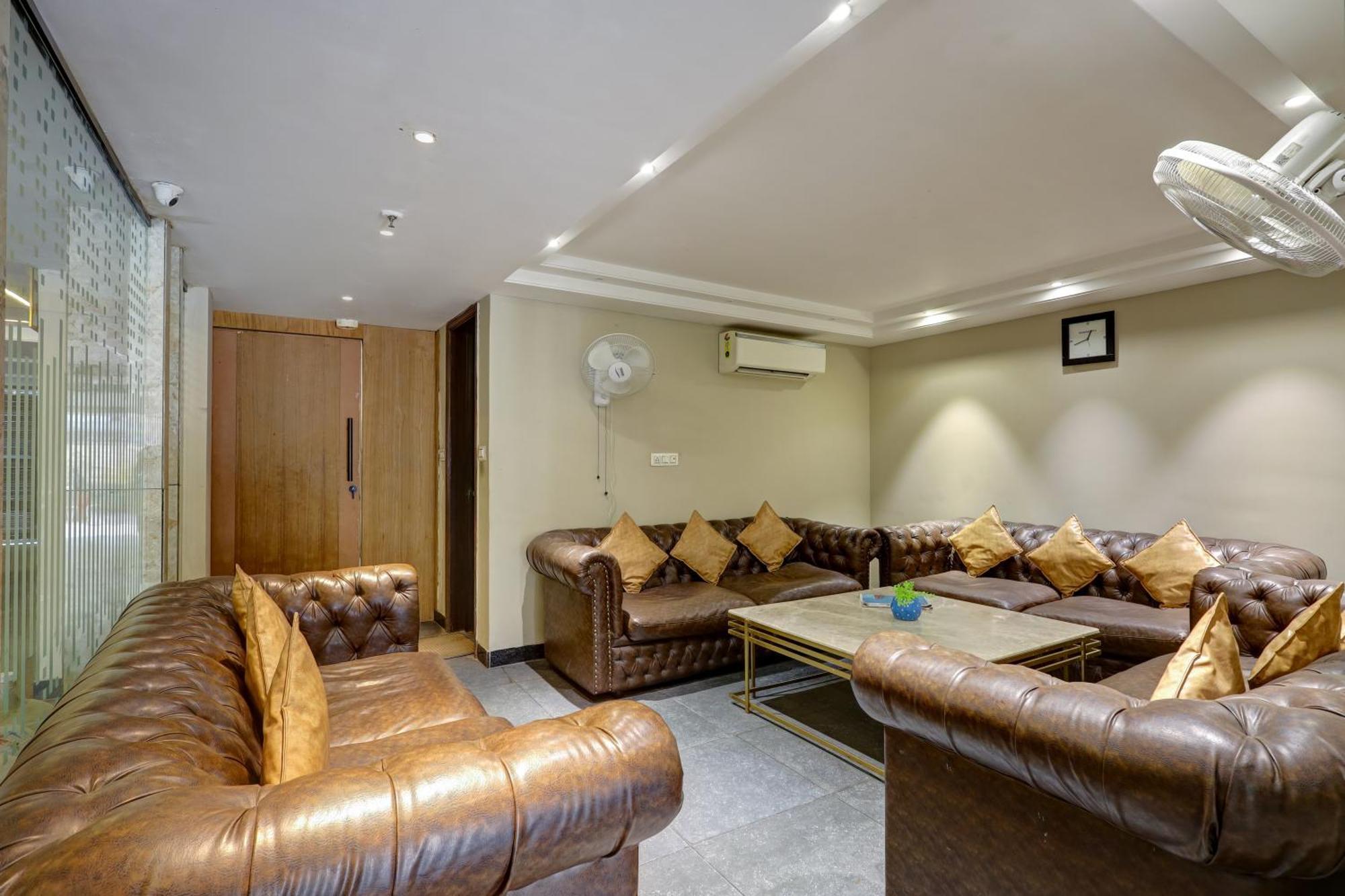 Oak Plaza - 1 Km From Connaught Place 4* New Delhi