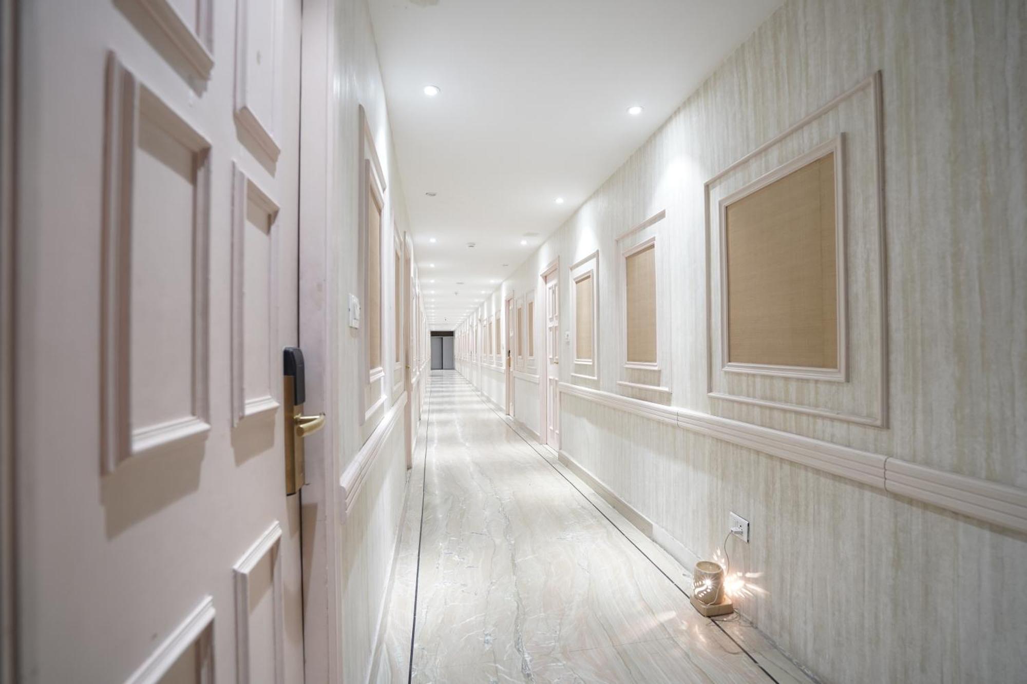 Jageer Palace Mayapuri Hotel 3*