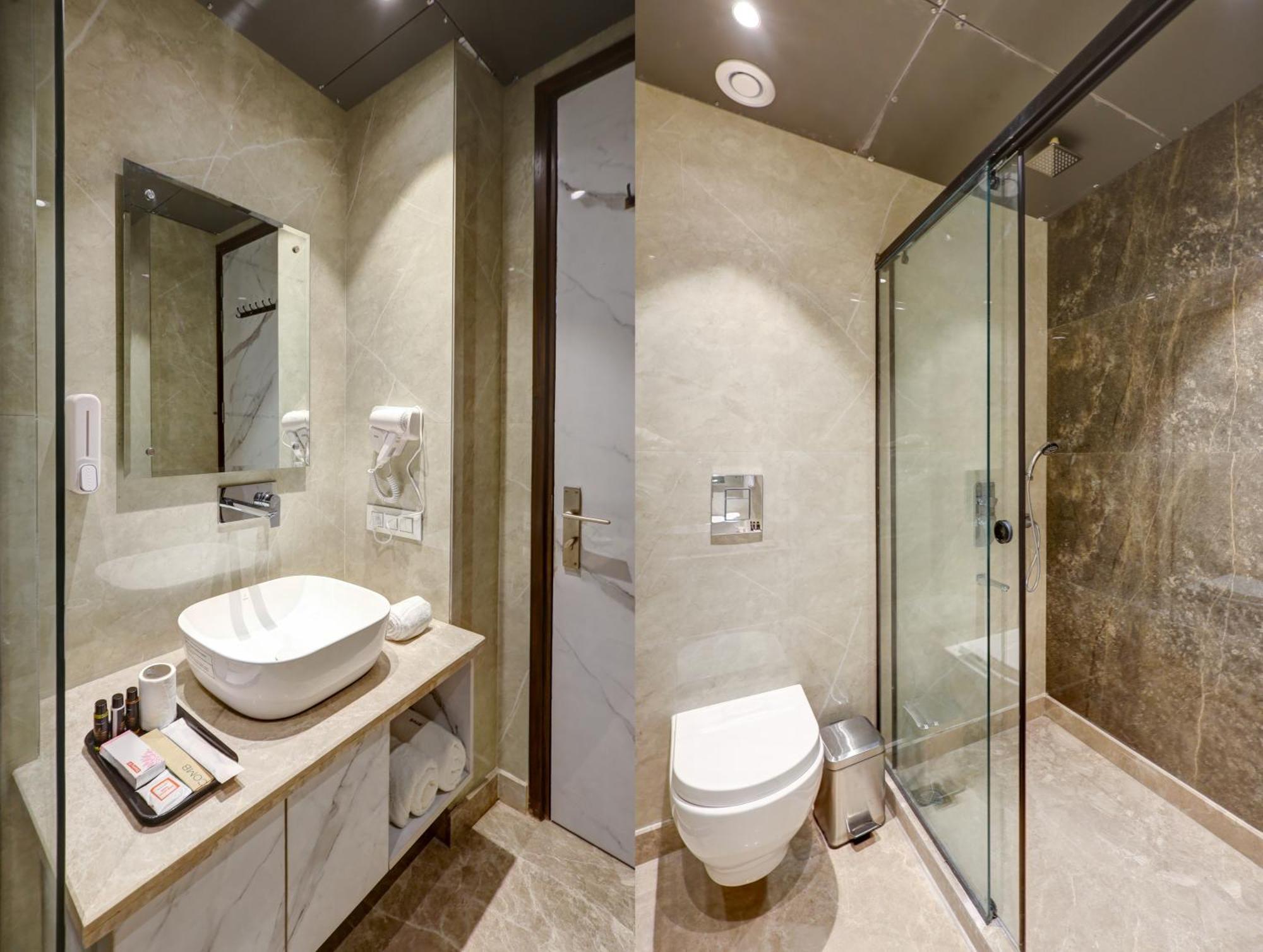 The Viking - Luxury Living Steps Away From New Delhi & Connaught Place New Delhi
