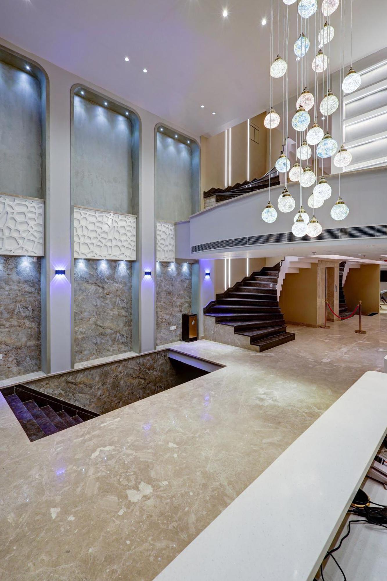 The Viking - Luxury Living Steps Away From New Delhi & Connaught Place 4*