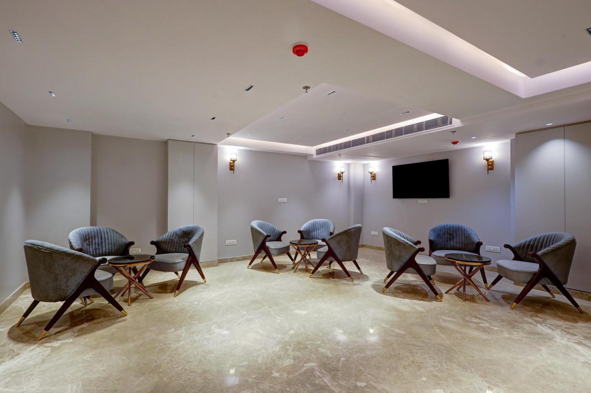 The Viking - Luxury Living Steps Away From New Delhi & Connaught Place 4* New Delhi