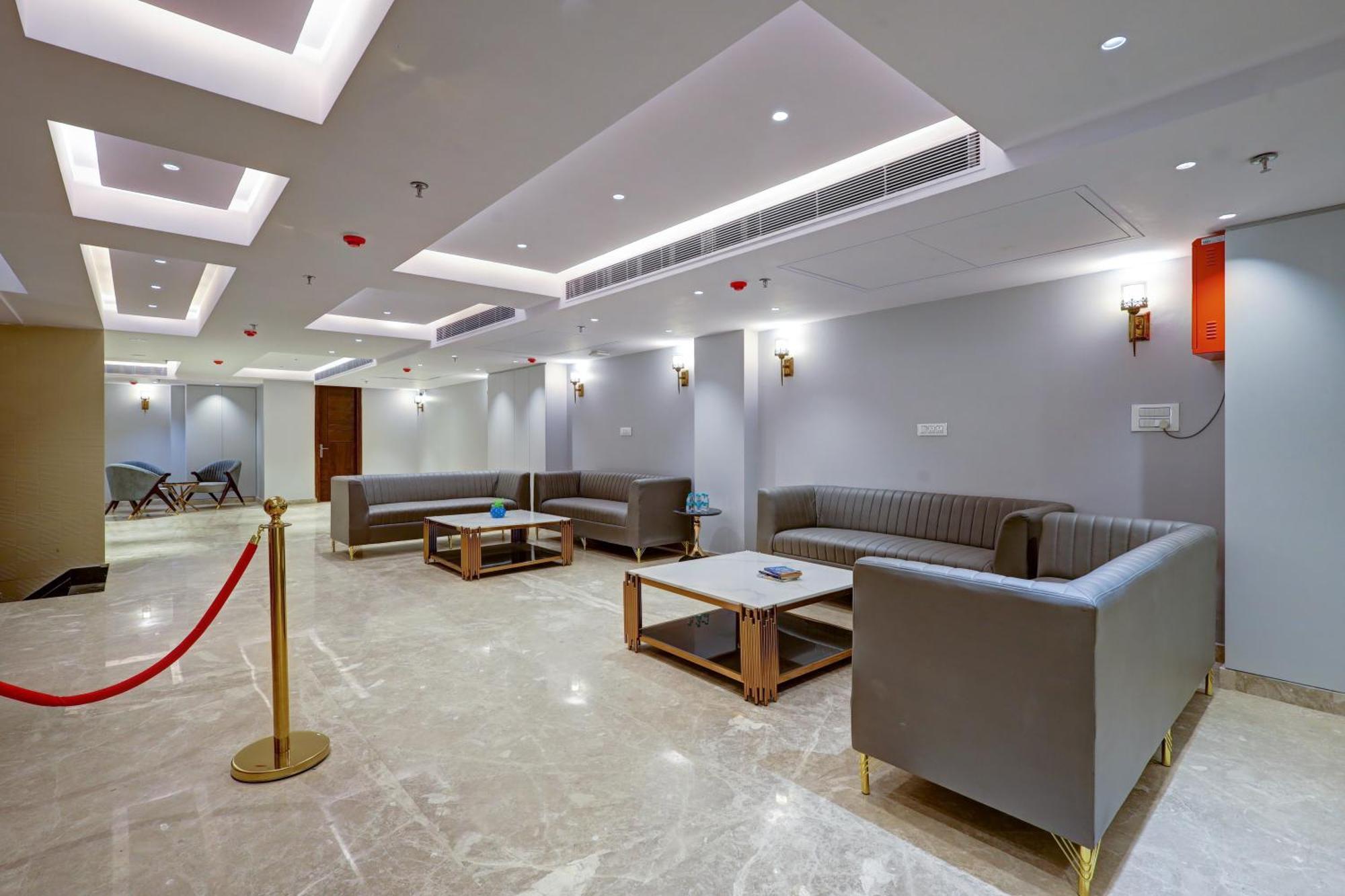 The Viking - Luxury Living Steps Away From New Delhi & Connaught Place 4*