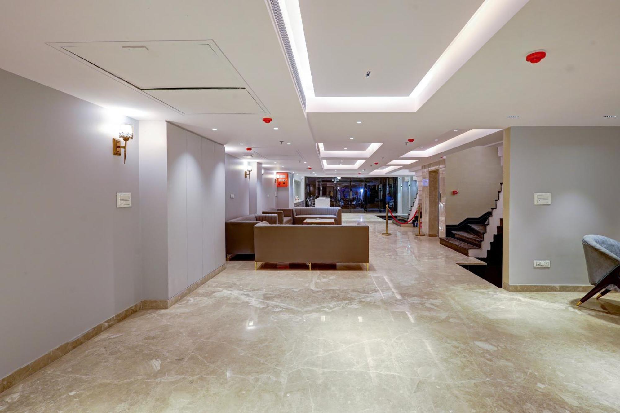The Viking - Luxury Living Steps Away From New Delhi & Connaught Place Hotel