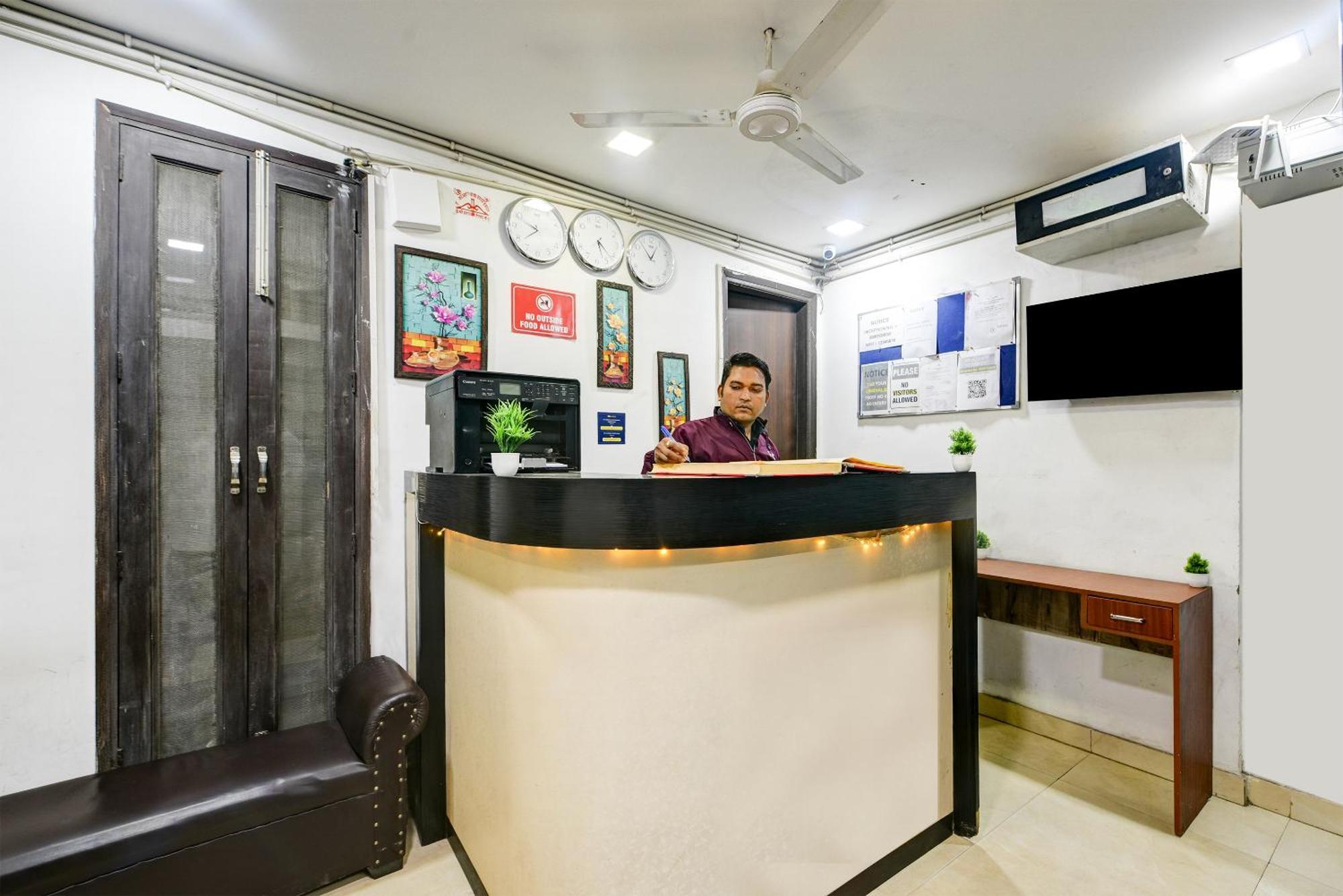 Prime Royalty Malviya Nagar 3* New Delhi