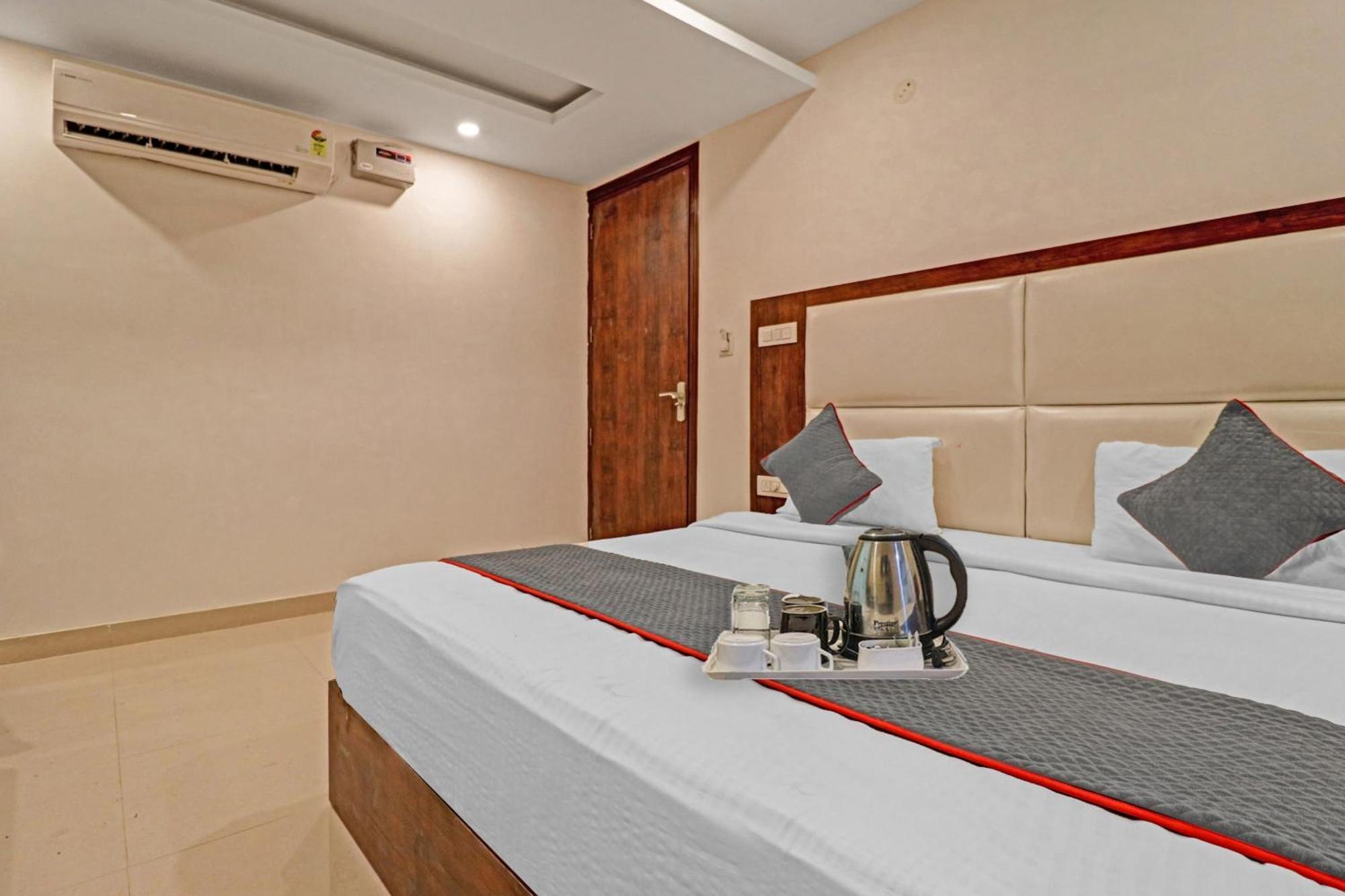 Townhouse Tark Hotel 4*