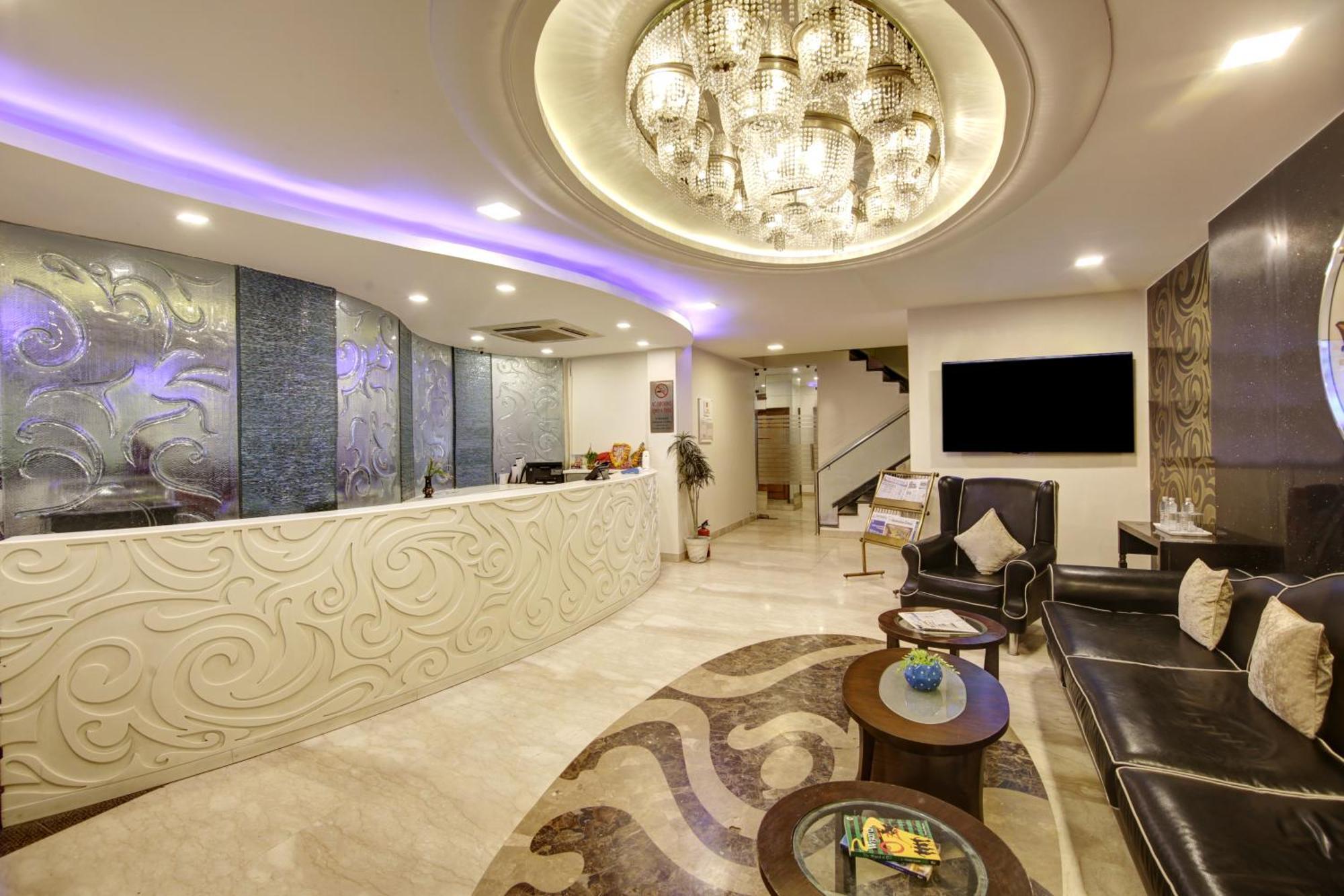 Hotel Good Times Near Ganga Ram Hospital And Karol Bagh Metro