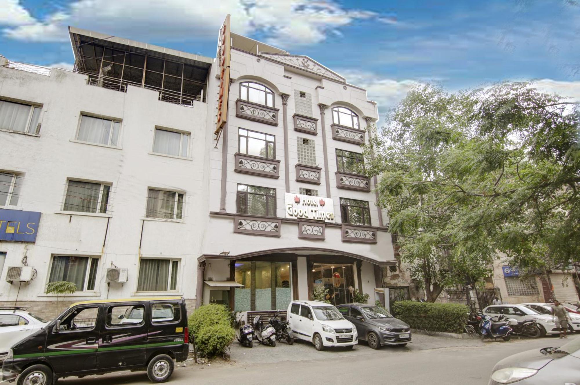 Hotel Hotel Good Times Near Ganga Ram Hospital And Karol Bagh Metro Delhi (National Capital Territory of India)