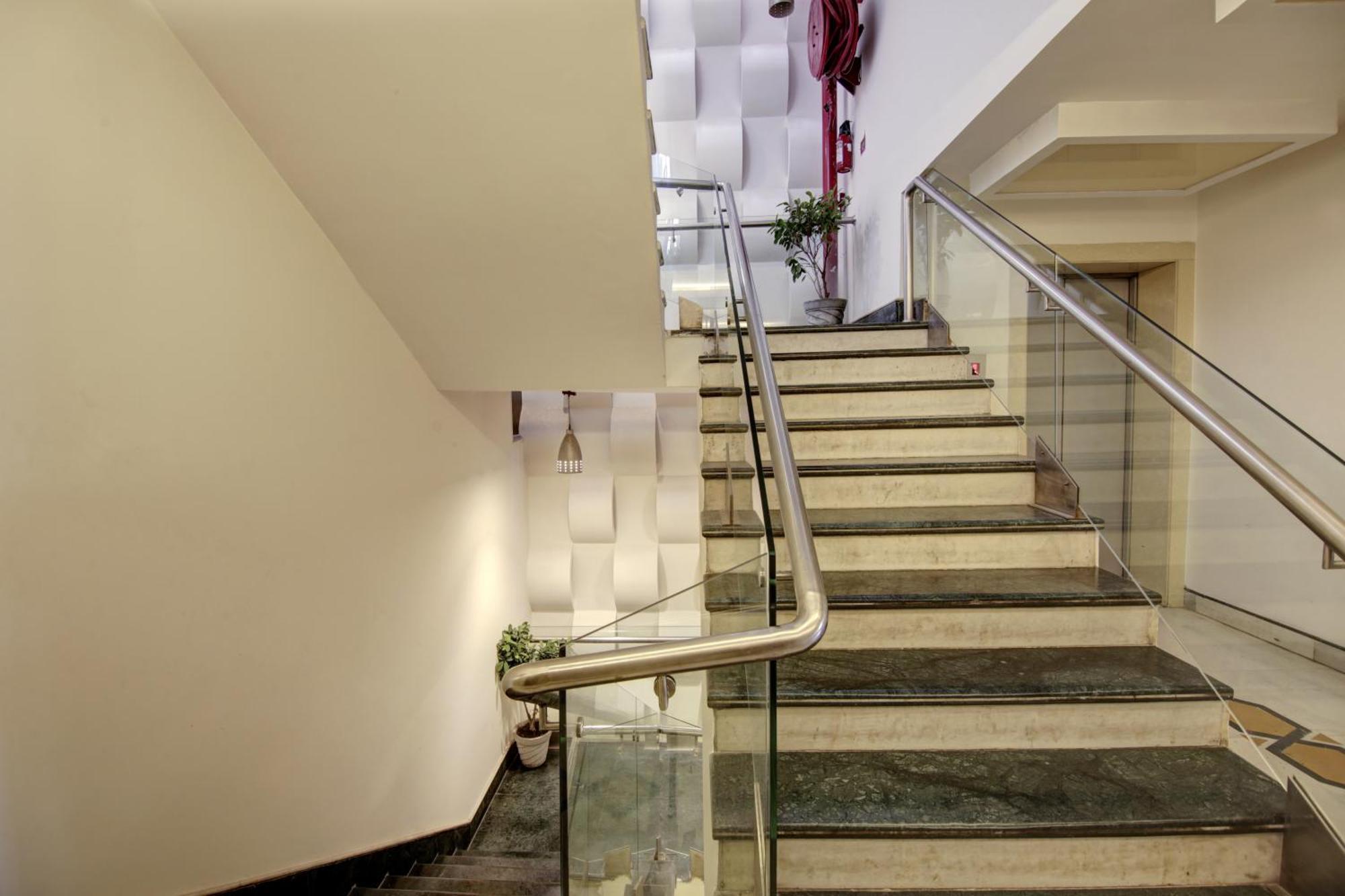 Hotel Good Times Near Ganga Ram Hospital And Karol Bagh Metro Hotel