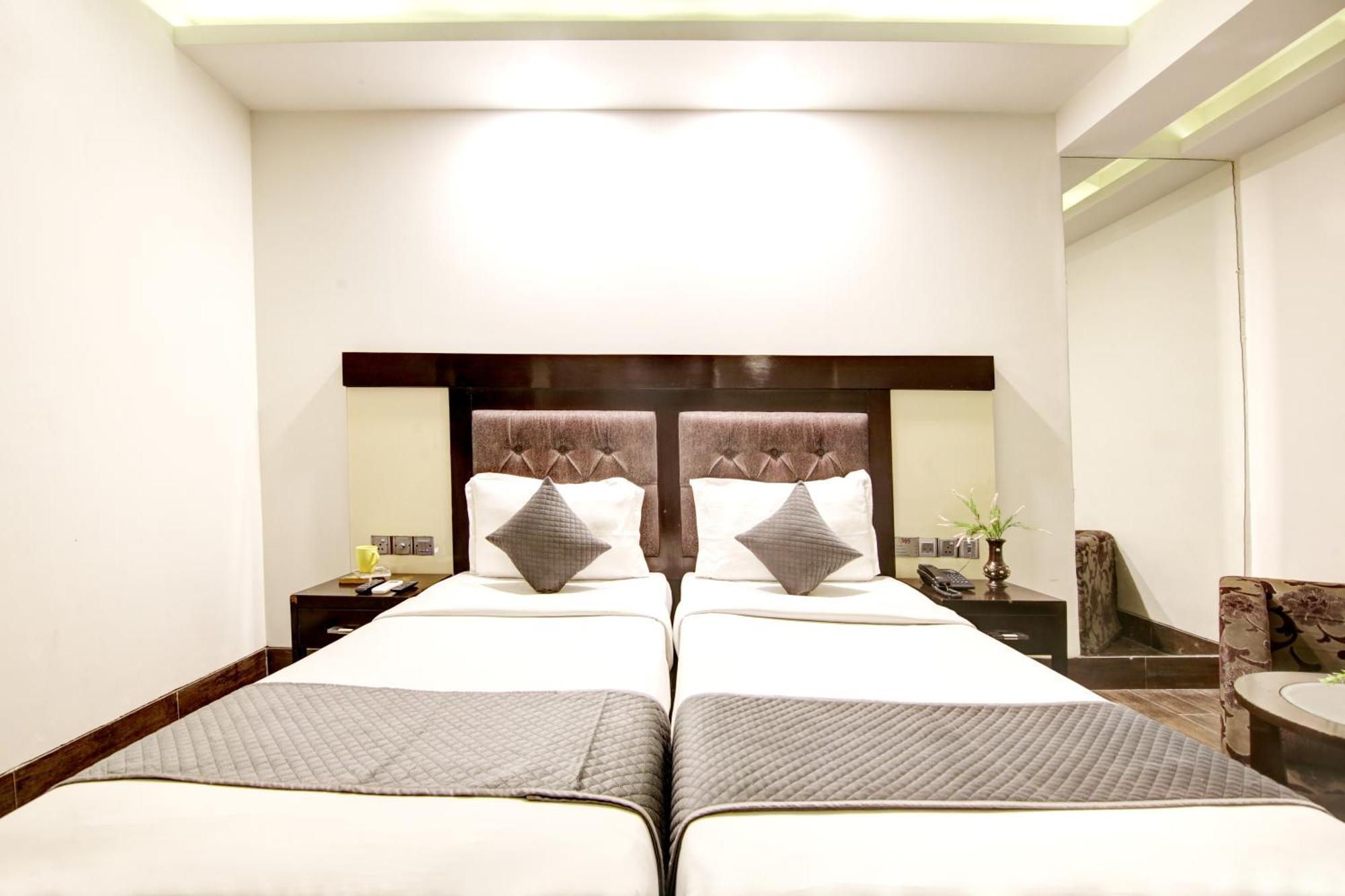 Hotel Good Times Near Ganga Ram Hospital And Karol Bagh Metro Delhi (National Capital Territory of India)