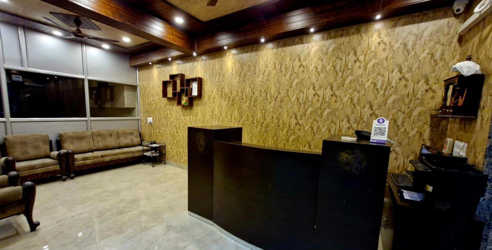 Atlas Near Igi Airport T3 New Delhi