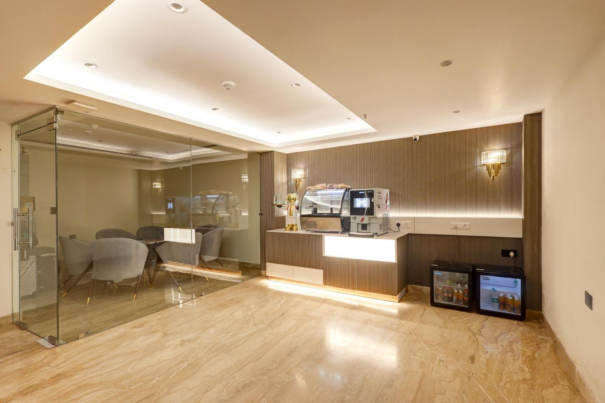 The Tyche Boutique New Delhi - 2025 Traveller'S Choice Award Winning Hotel Hotel New Delhi