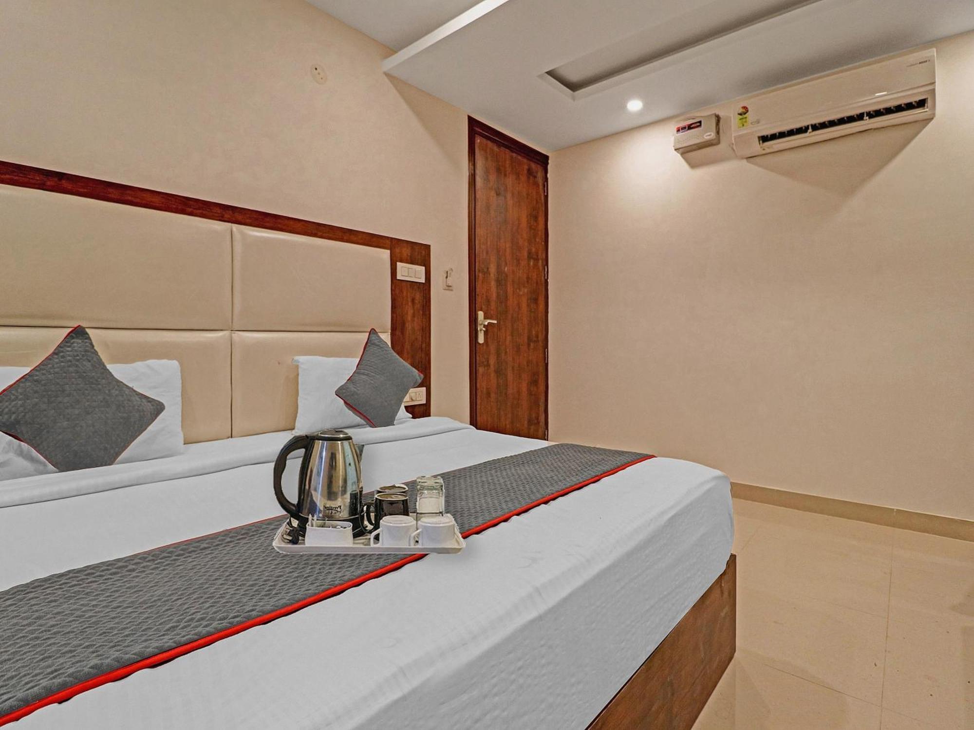Hotel Townhouse Tark New Delhi