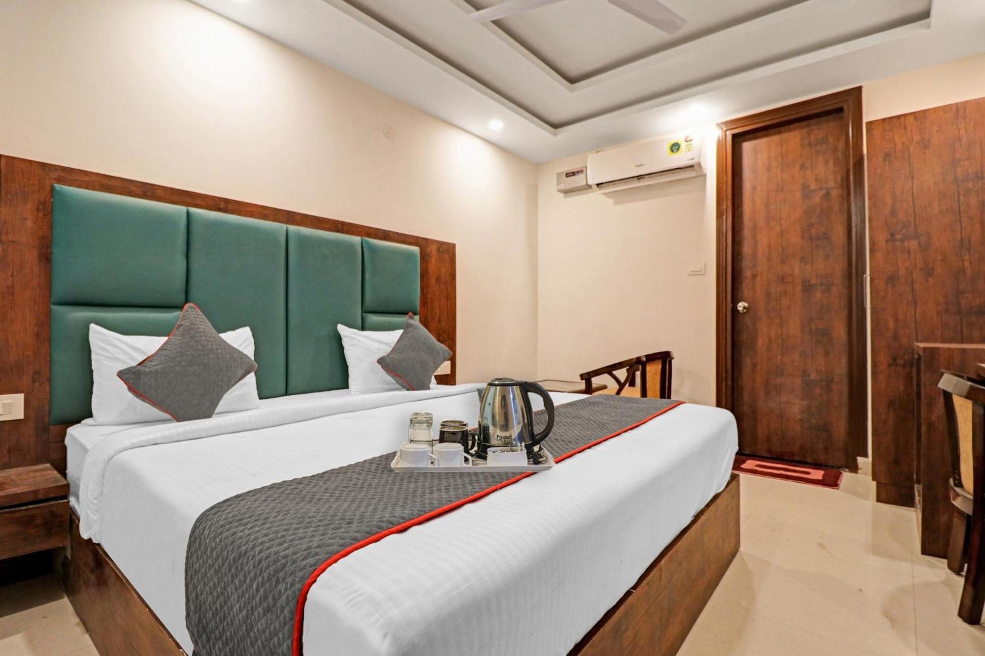 Hotel Townhouse Tark 4*