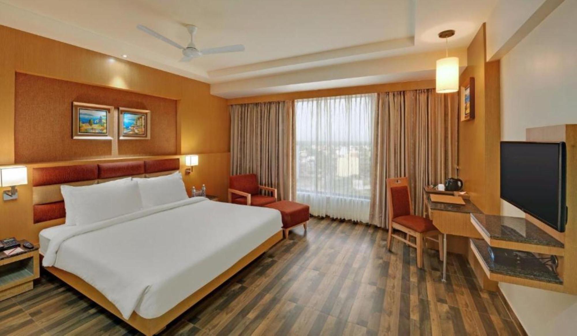 Hotel Laxury A Family Near Igi Airport 4*