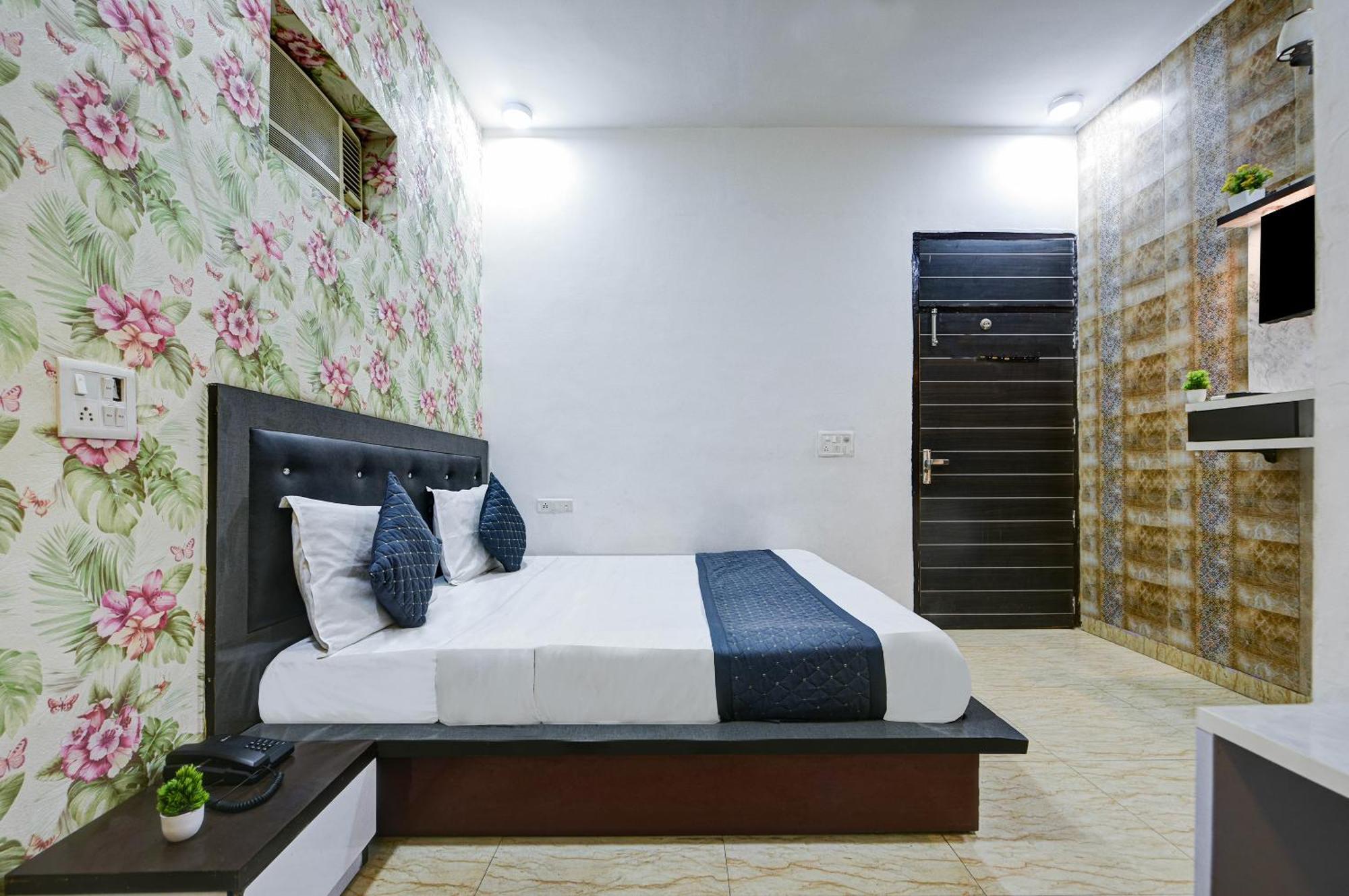 Aela Near Igi Airport By Gross Group 4* New Delhi