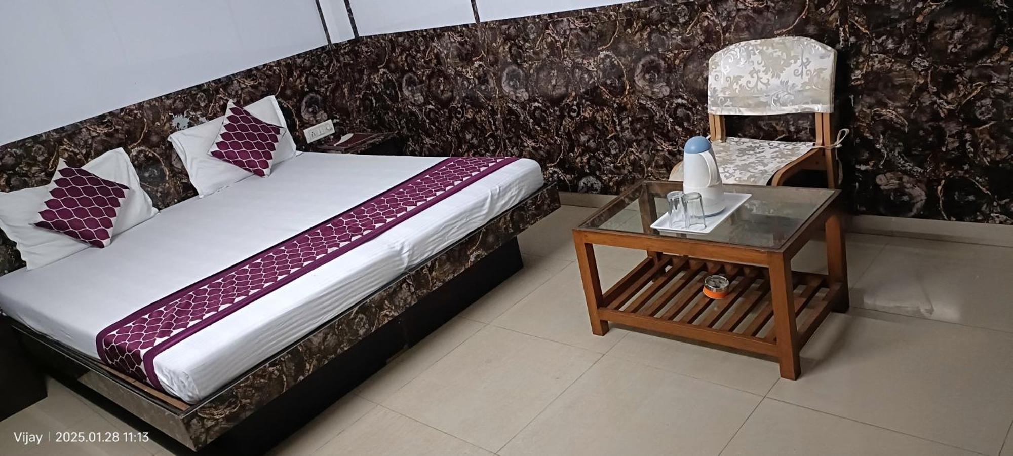 Su Shree Continental 5 Minutes Walk From Railway Station Hotel New Delhi