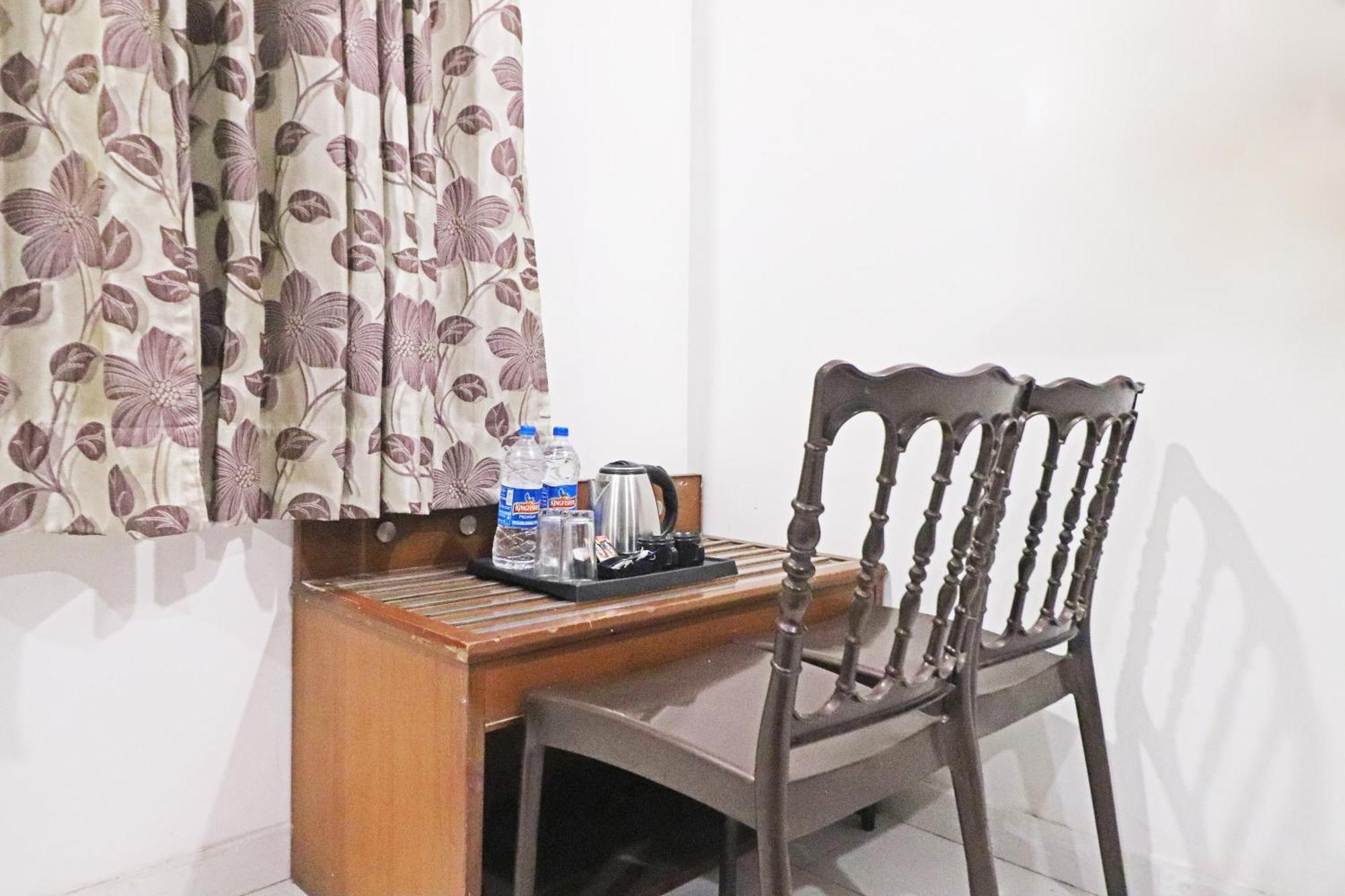 Olive Aero Near Delhi Airport Hotel 4*