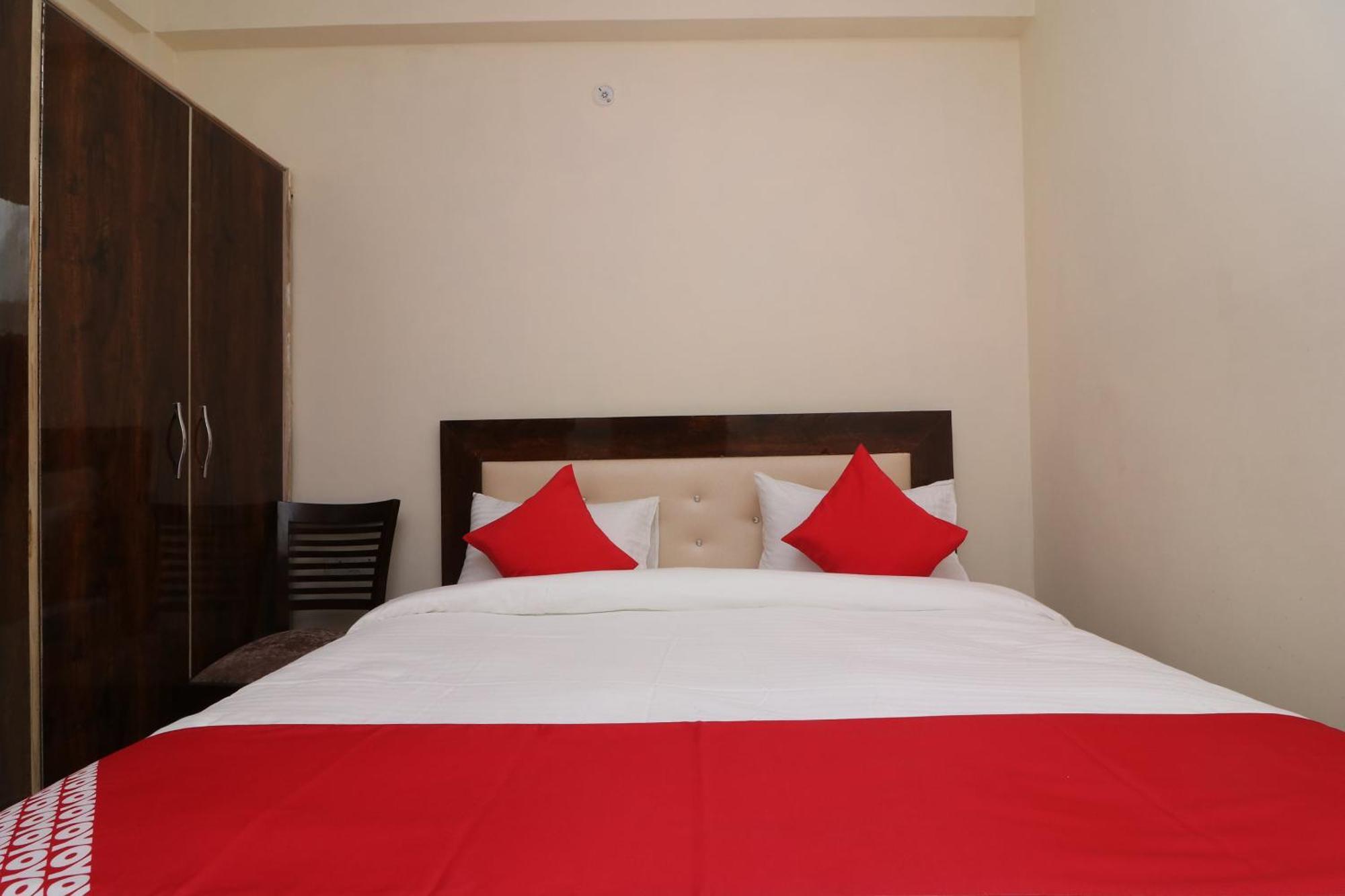 Hotel O Karan New Delhi