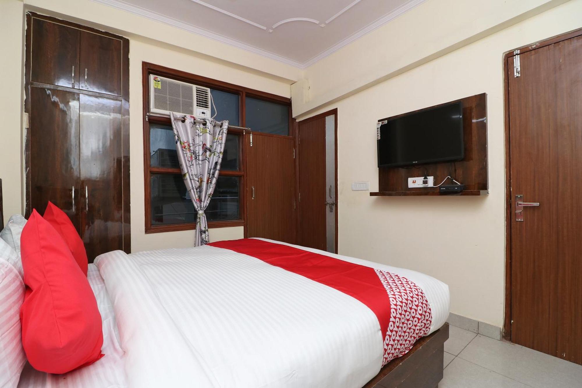 Hotel O Karan 3*