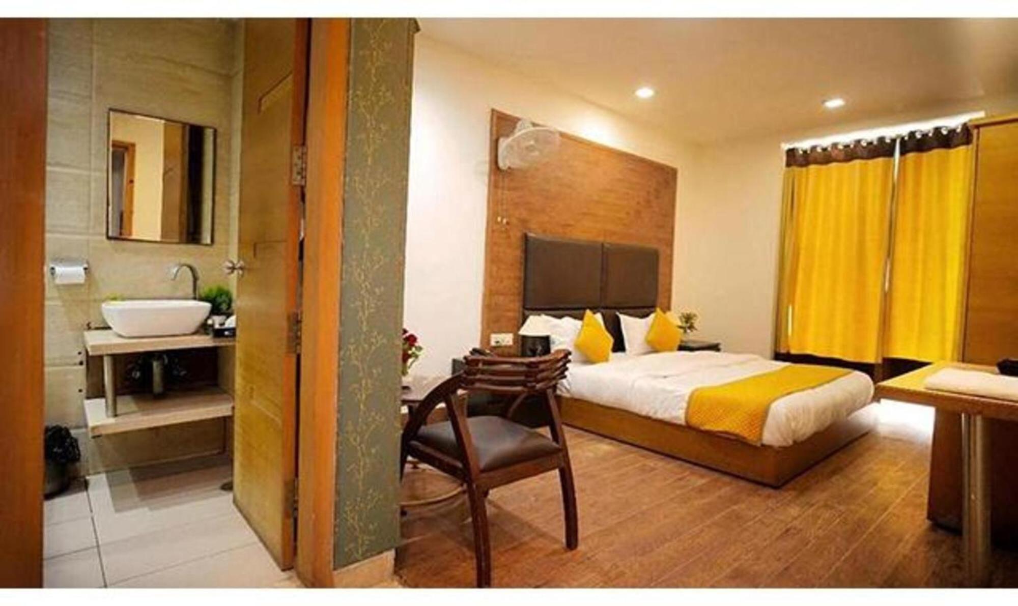 Hotel Oriva Siya Residency Nova Deli