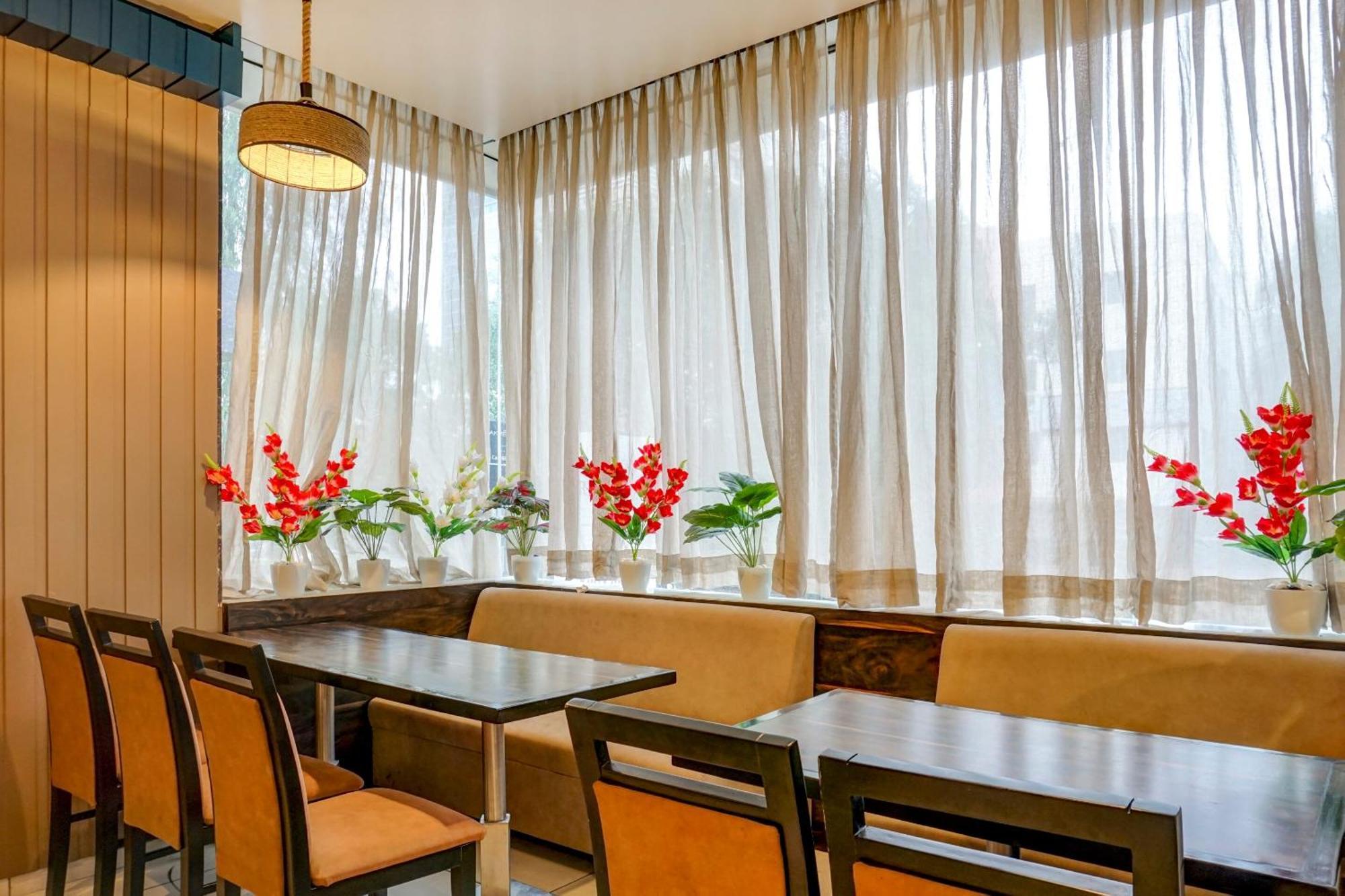 Ssd Tork Plaza Near Igi Airport Delhi Hotel 4*
