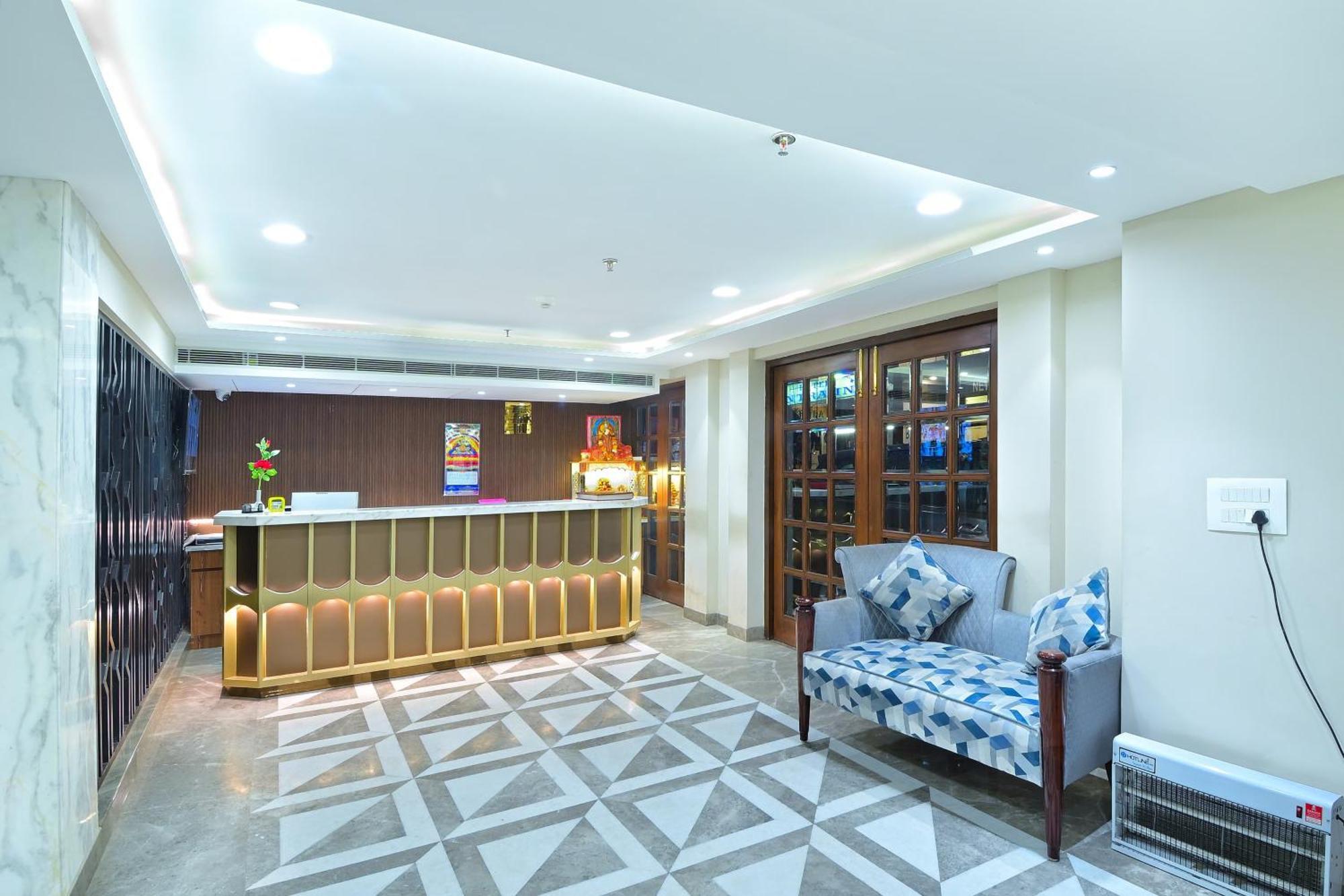 Sapphire House - 3 Mins Walk From Metro And 5 Mins From Rail Station New Delhi