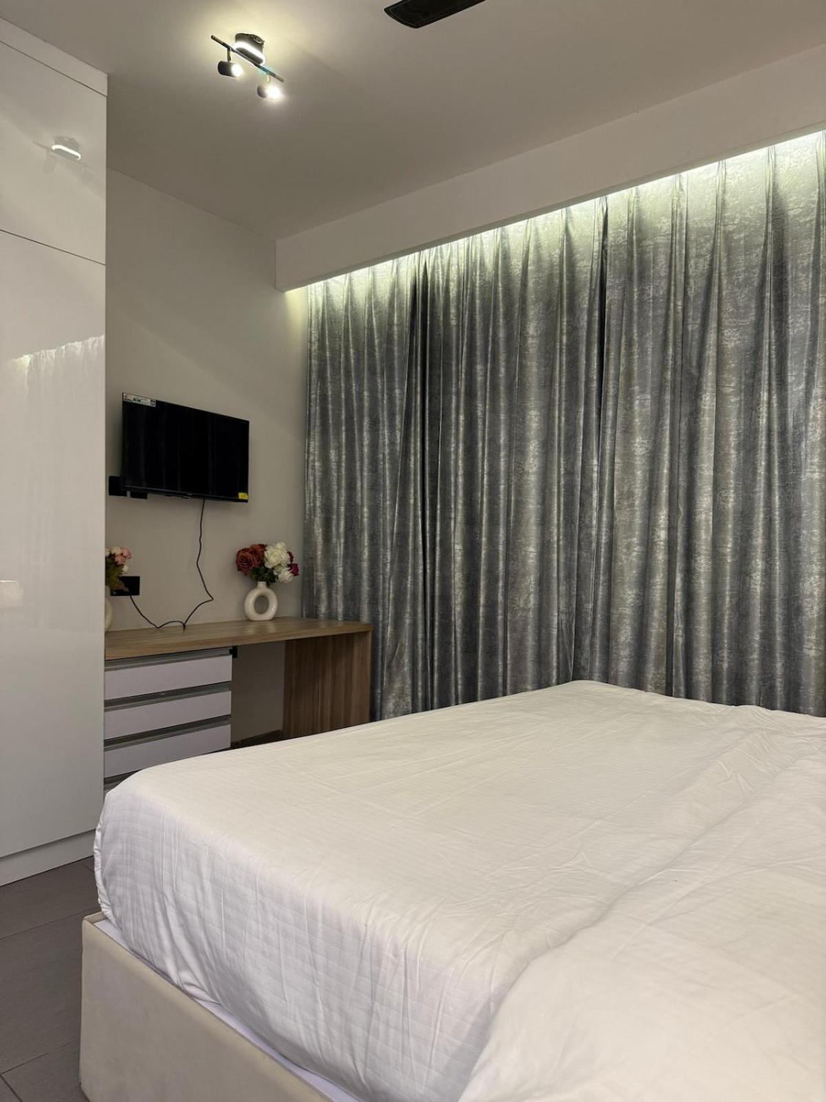 Supernova Spira Sector 94 Noida Apartment New Delhi