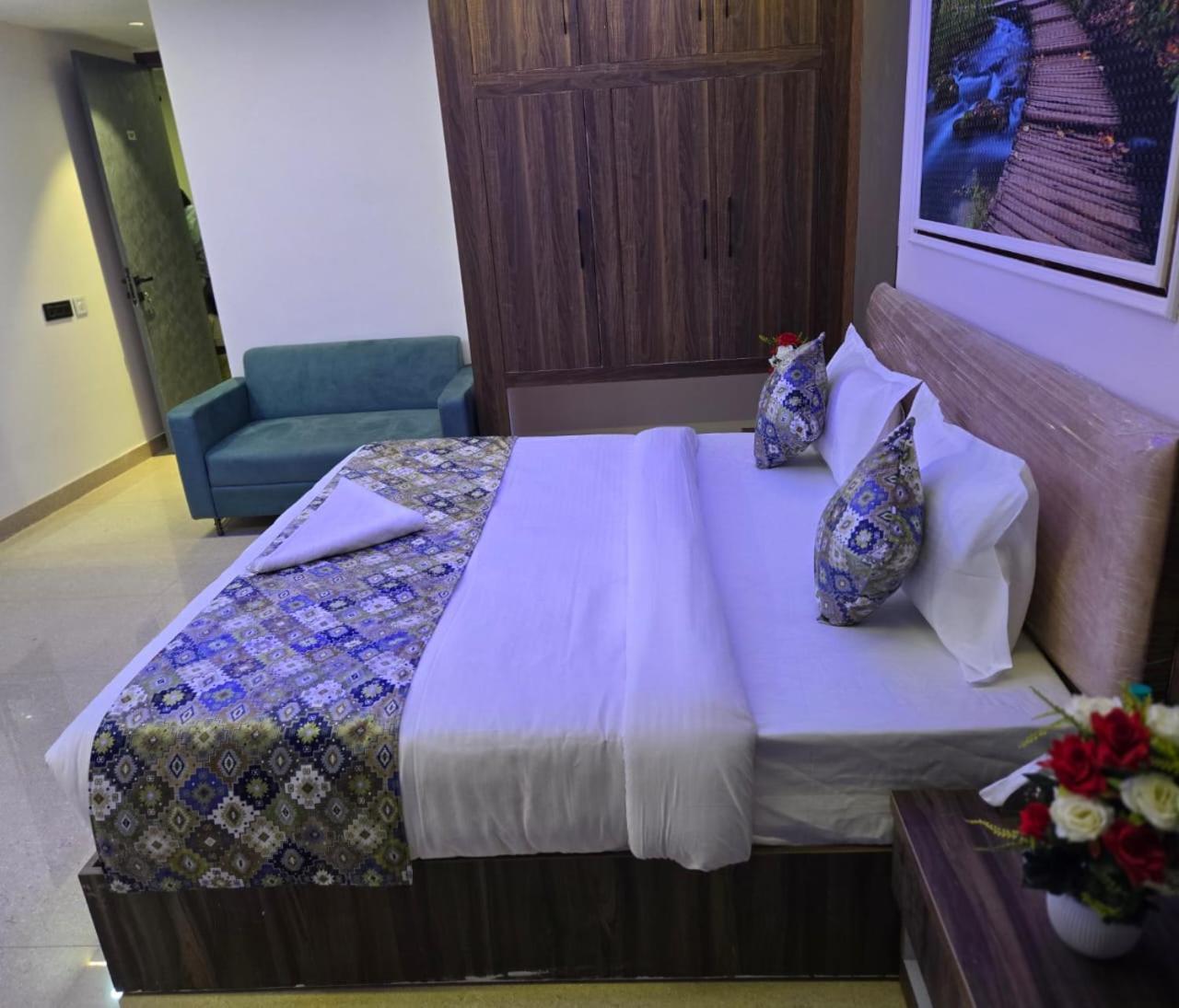 Dream World 4* New Delhi