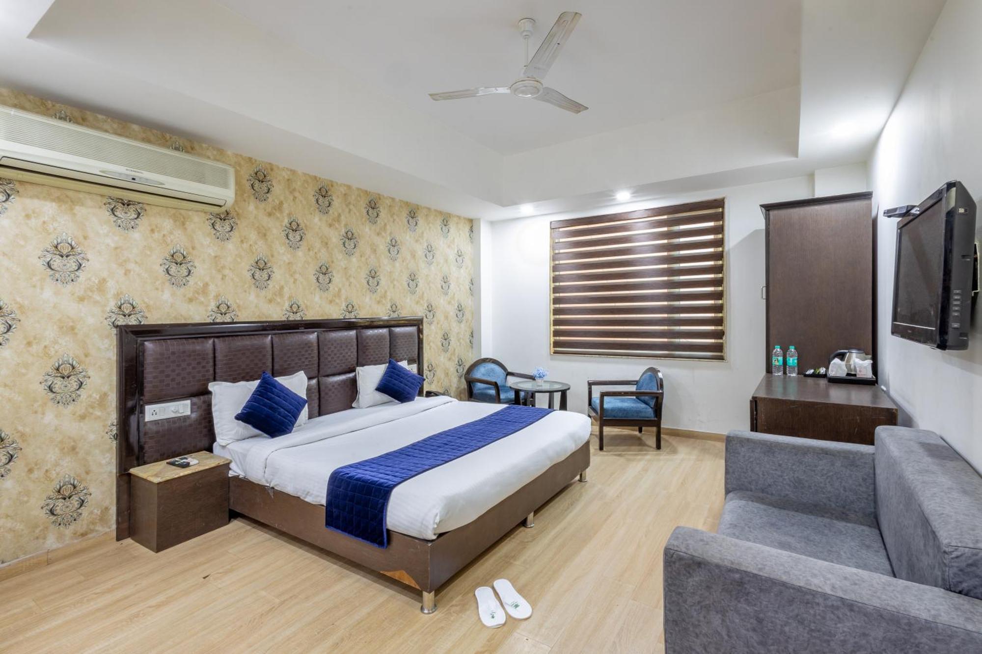 Vedas Heritage - Karol Bagh 3*
