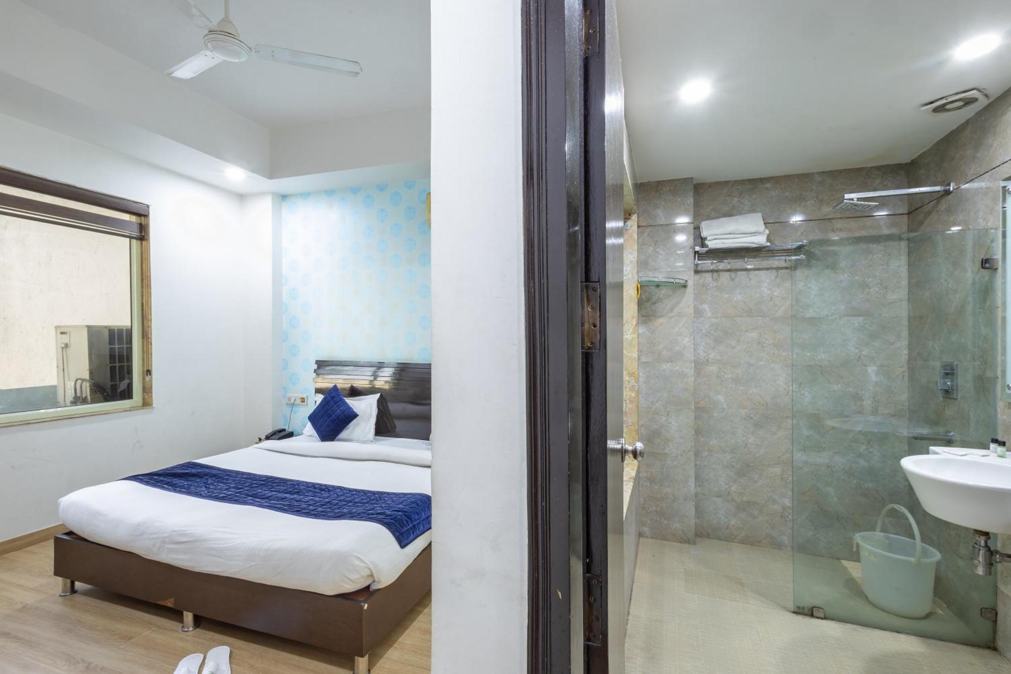 Vedas Heritage - Karol Bagh 3*