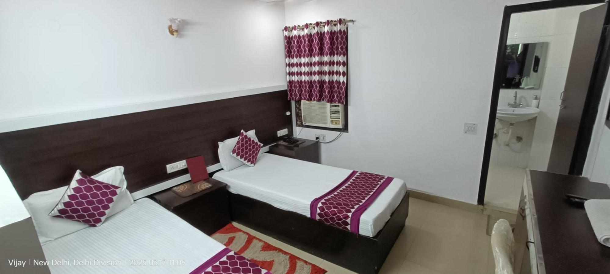 Su Shree Continental 5 Minutes Walk From Railway Station Hotel 3*