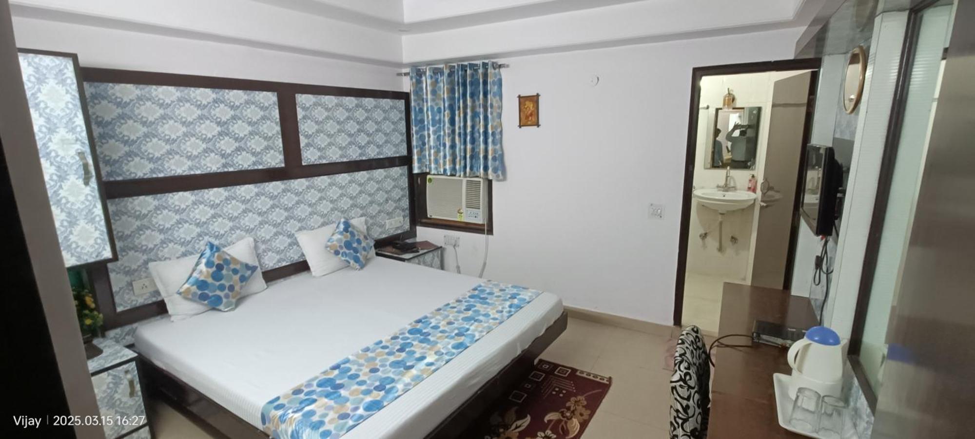 Su Shree Continental 5 Minutes Walk From Railway Station Hotel New Delhi