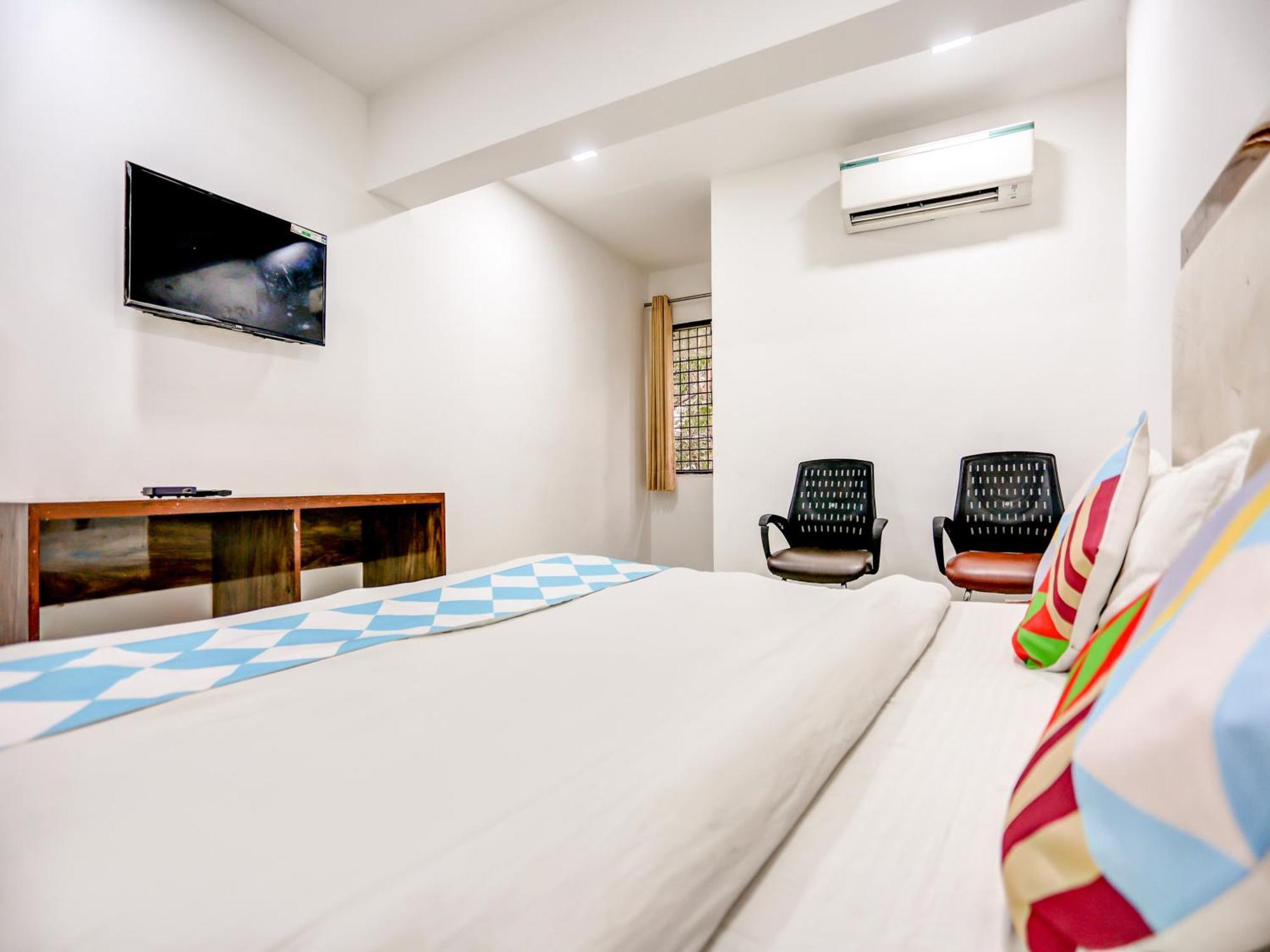 O Gour Near Lotus Temple Apartment New Delhi